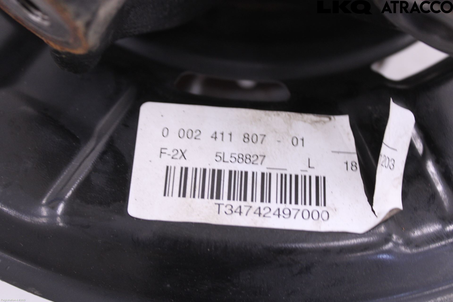 BMW 1 F20/F21 11-19 Spindel Vb