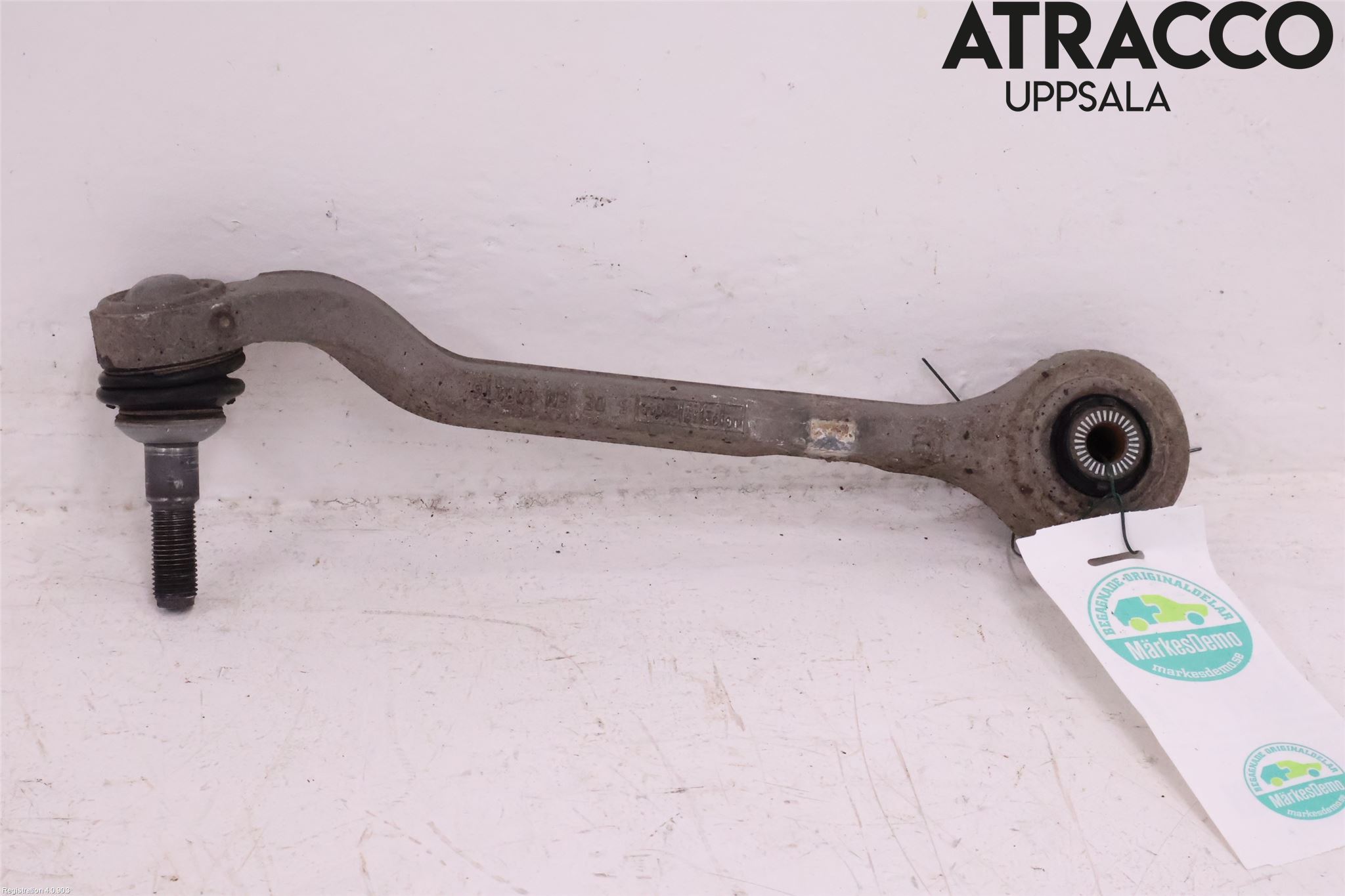 BMW 3 F30/F31/F80 12-19 Bærearm Foran Høyre Nedre