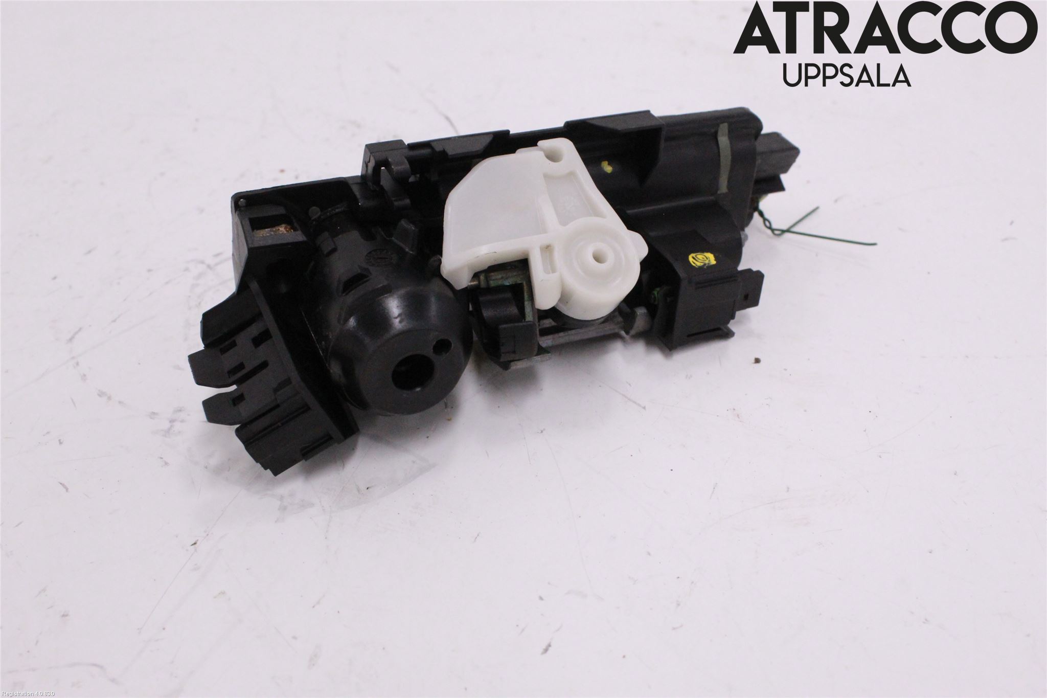 Mercedes-Benz MB E-KLASS (W211) 02-09 Bakluke Handtak Ytre