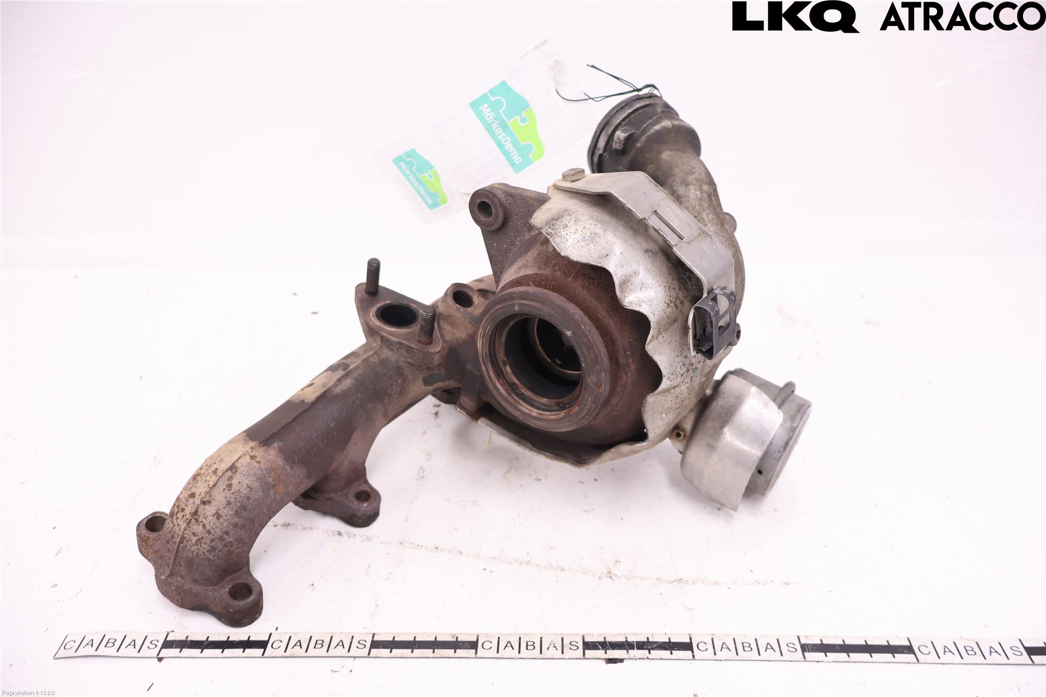 Volkswagen VW CADDY      04-10 Turboaggregat