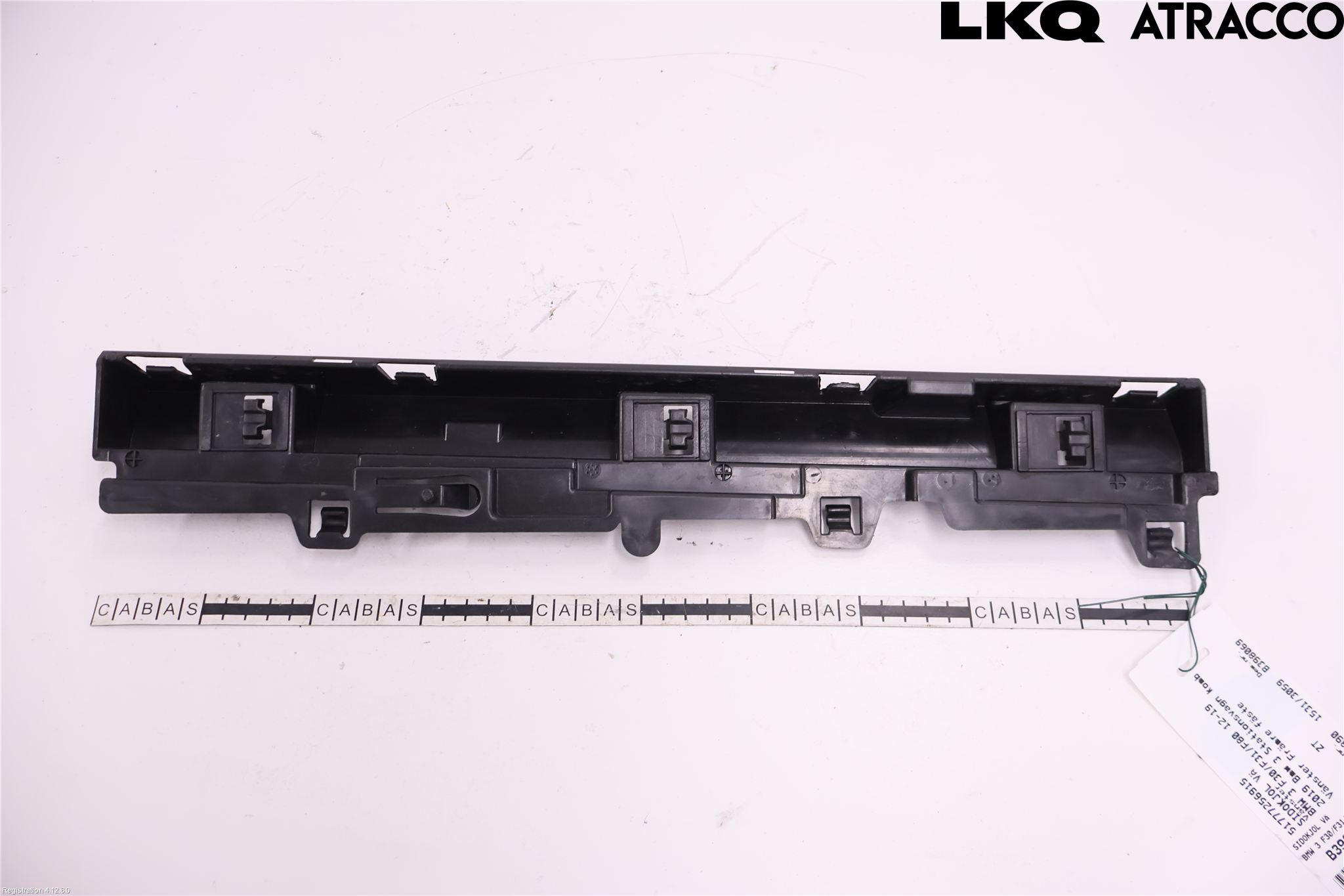 BMW 3 F30/F31/F80 12-19 Kanalskjørt Venstre