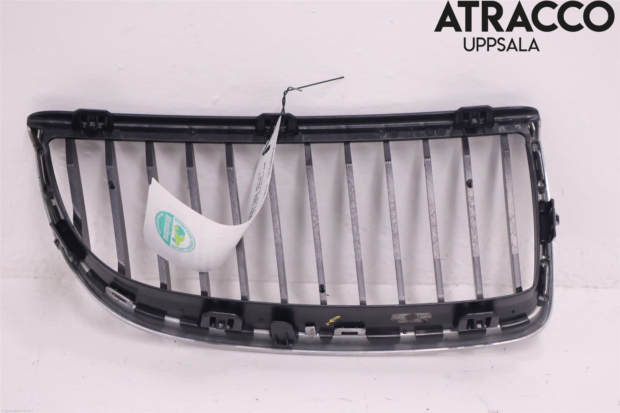 BMW 3 E90/91 SED/TOU 05-12 Grilldel Venstre