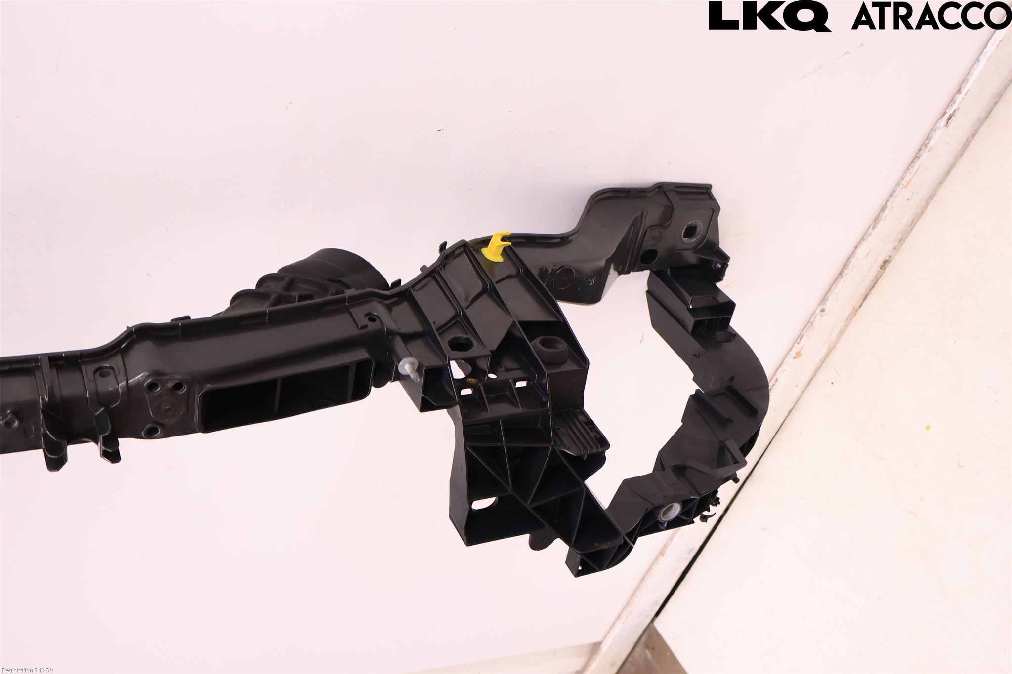 Ford KUGA 13-16 Frontstykke-Boks