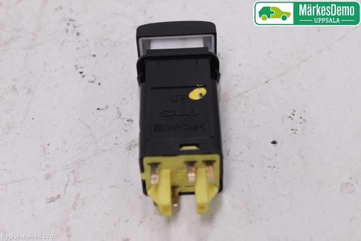 Saab 9-5     06-10 Bryter Speil