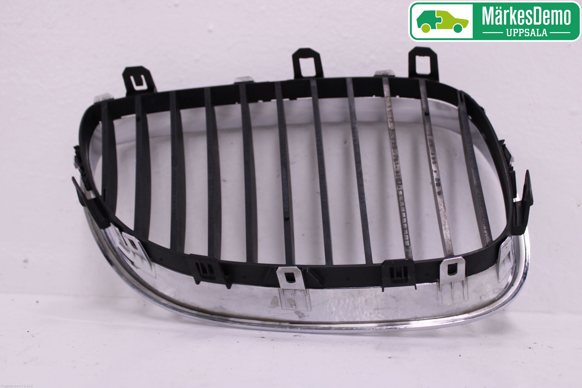 BMW 5 E60/61 Sed/Tou 02-10 Grilldel Venstre