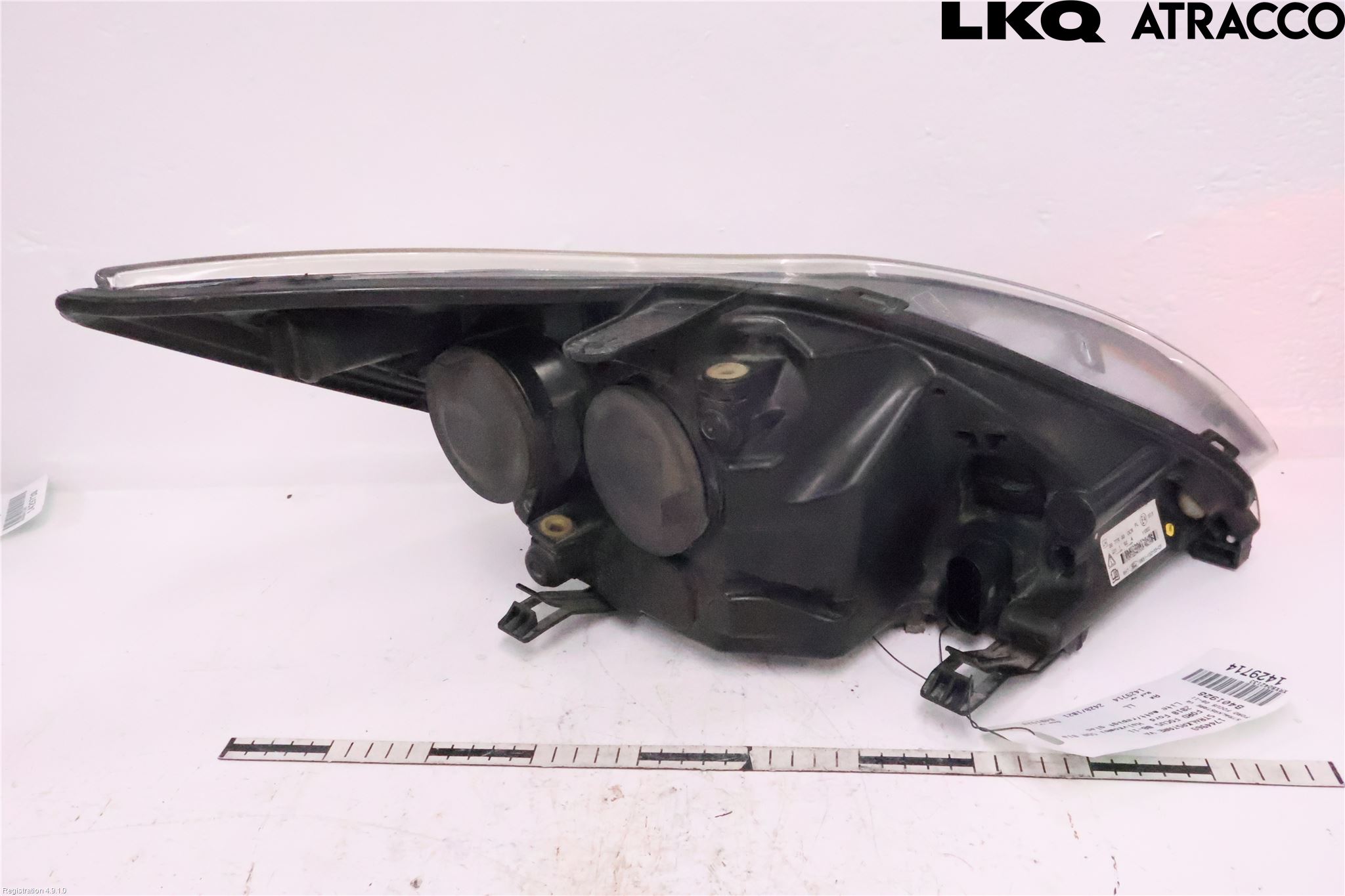 Ford FOCUS 08-11 Frontlykt Venstre