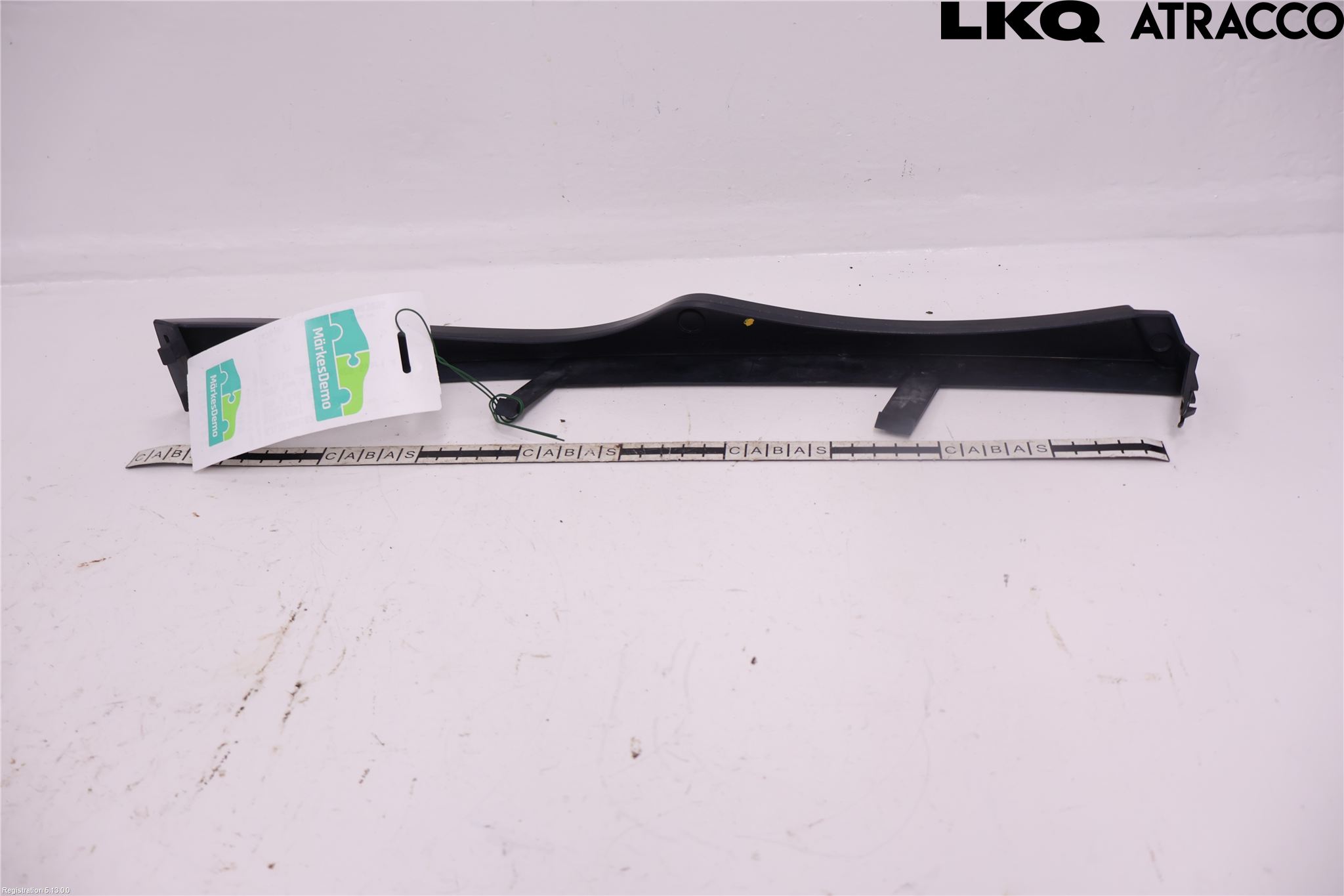 BMW 3 E46      98-05 Frontlykt Holder-Feste