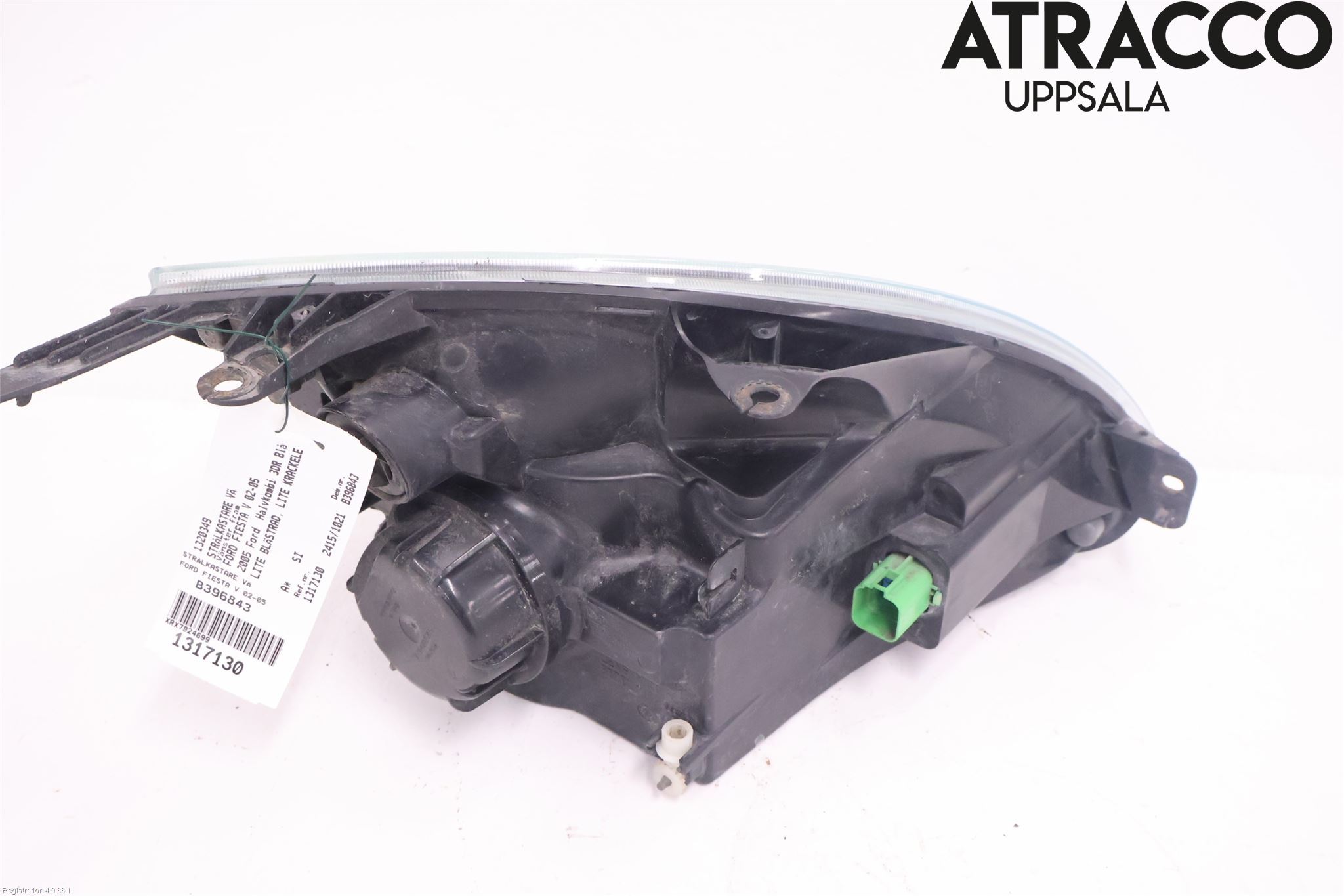 Ford FIESTA     02-05 Frontlykt Venstre