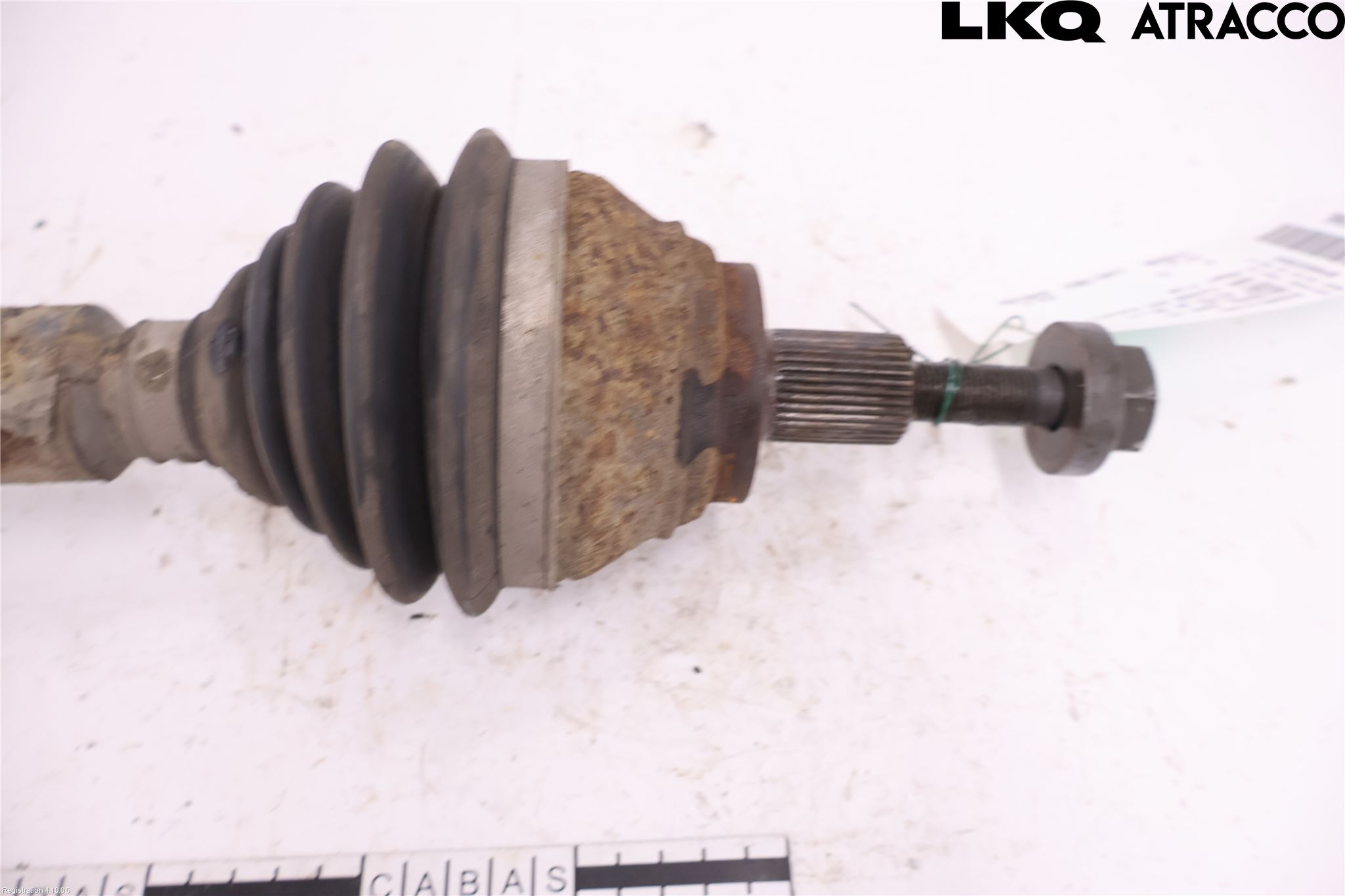 Audi A3/S3 05-13 Drivaksel Foran Kompl Høyre
