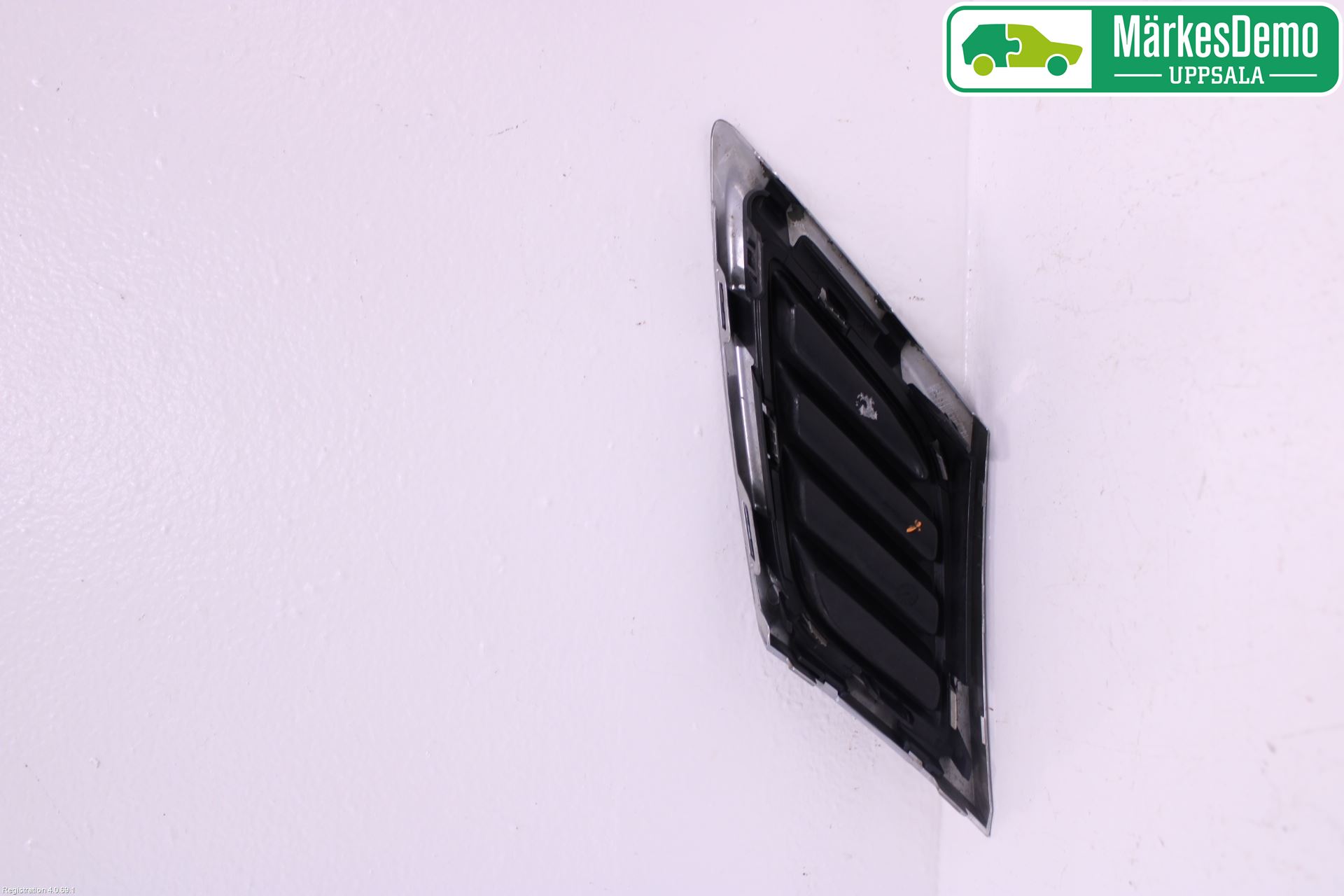 Saab 9-3 VER2/VER3 08-15 Grilldel Venstre