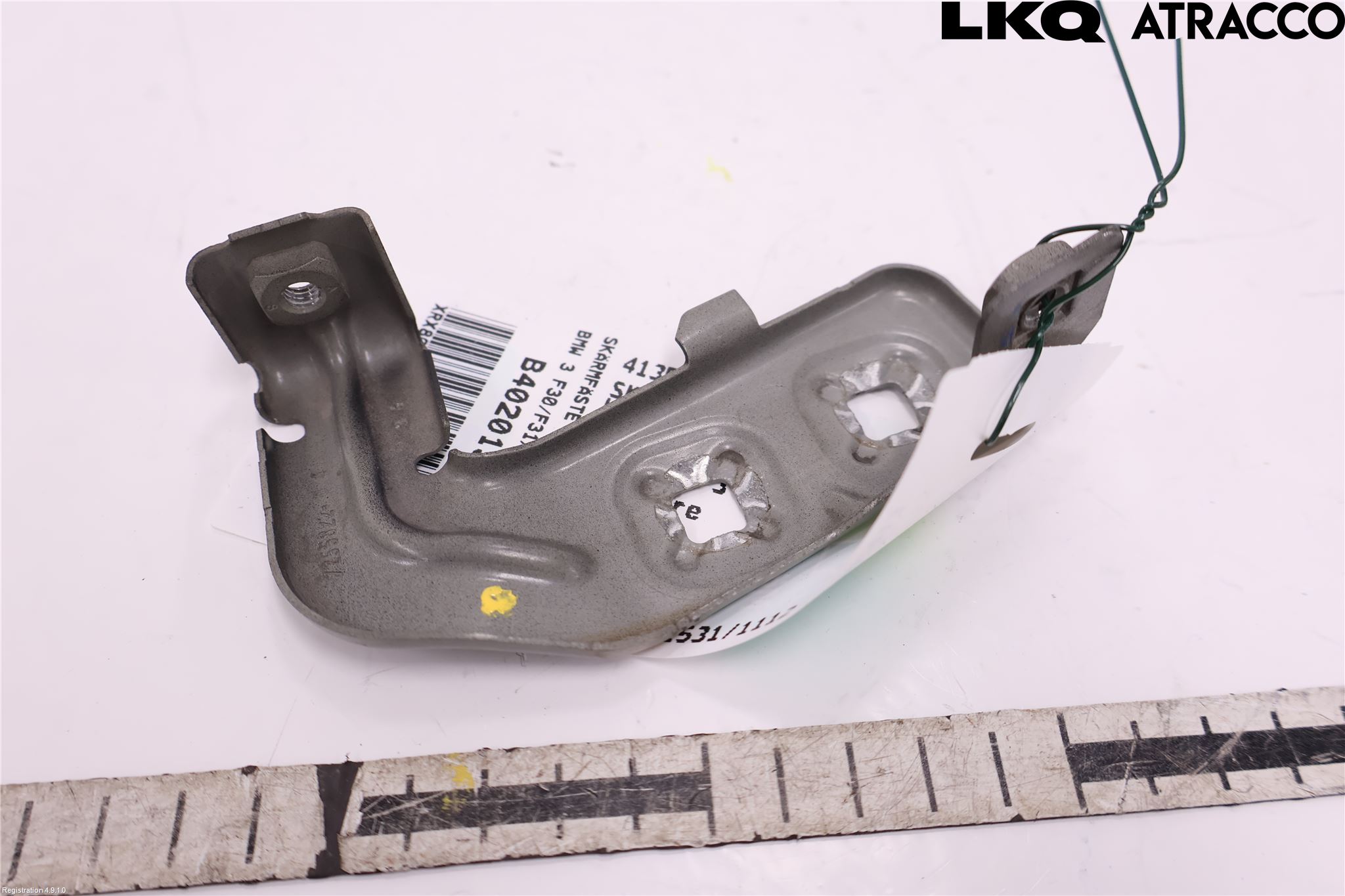 BMW 3 F30/F31/F80 12-19 Fenderfeste Foran Høy