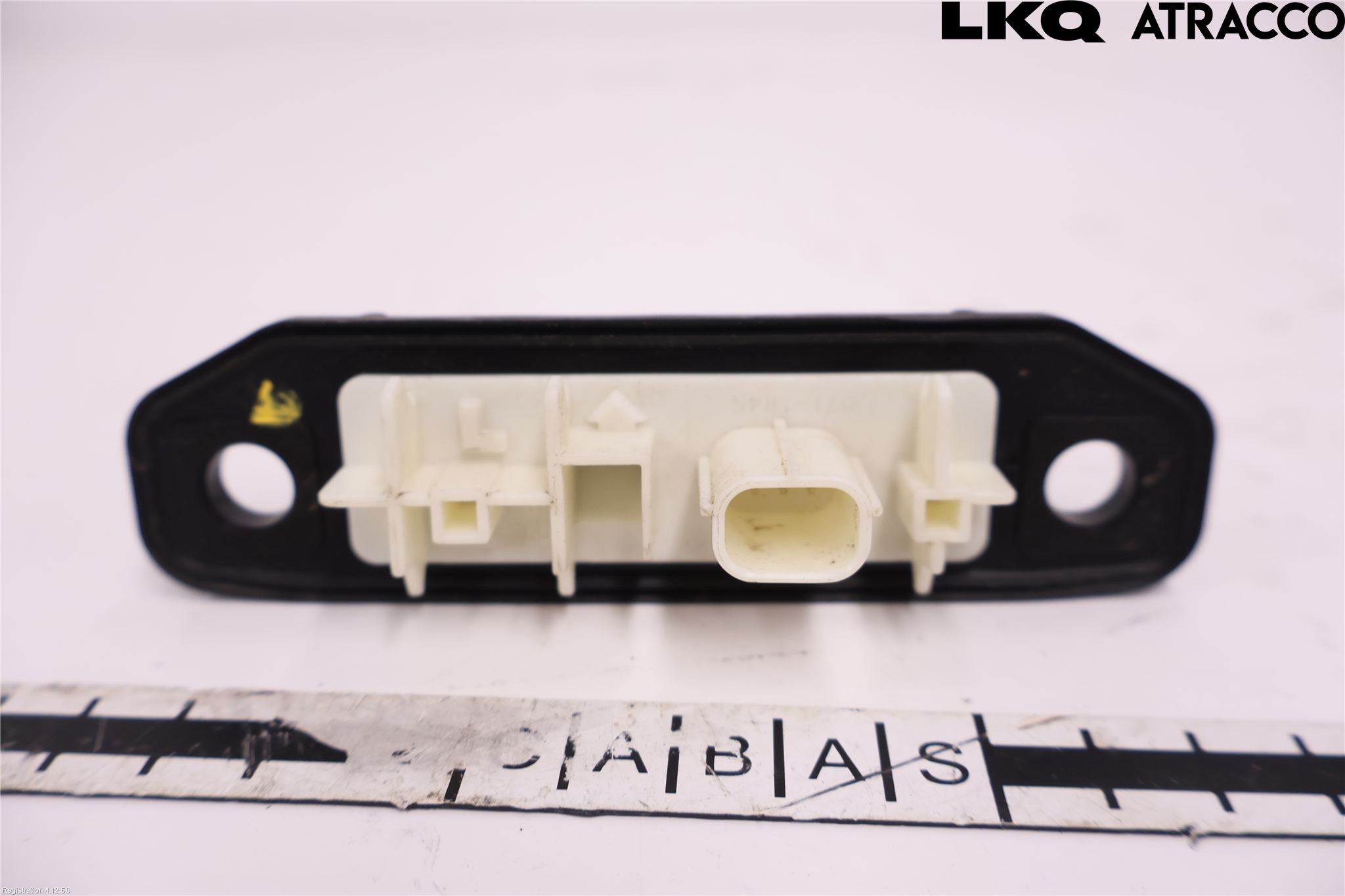 Toyota bZ4X EA10 22- Bakluke Handtak Ytre