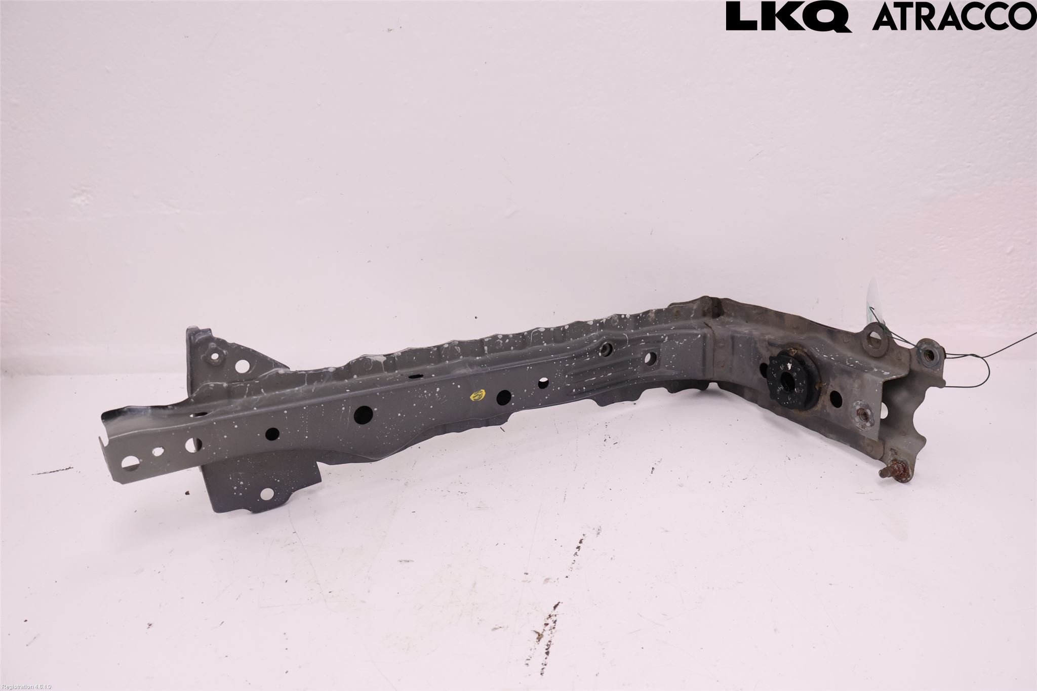 Lexus NX 300h 15-21 Radiator Feste - Ramme - Bjelk