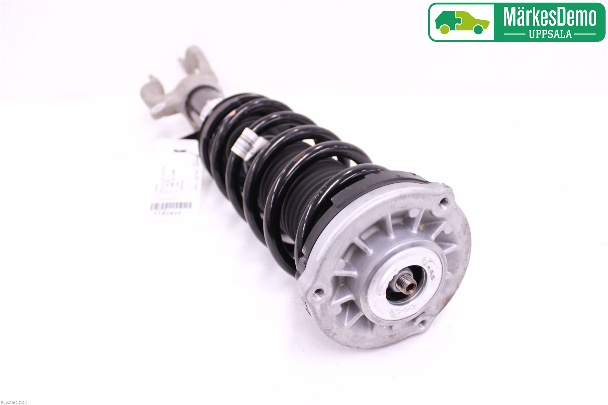 BMW 5 G30/G31/F90 17-23 Fjærbein Foran Venstre