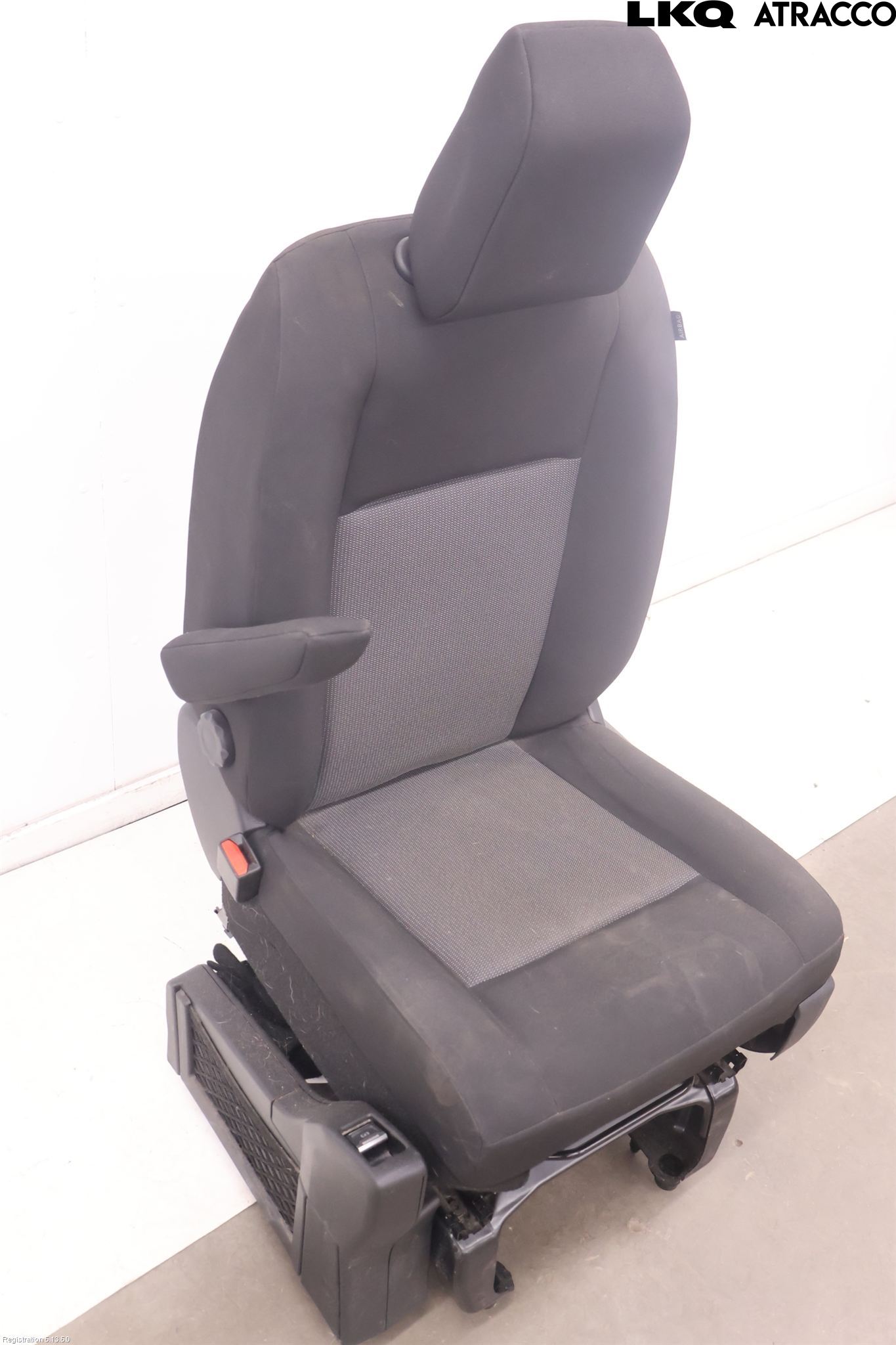Toyota PROACE II 16- Innr Sete Foran Venstre