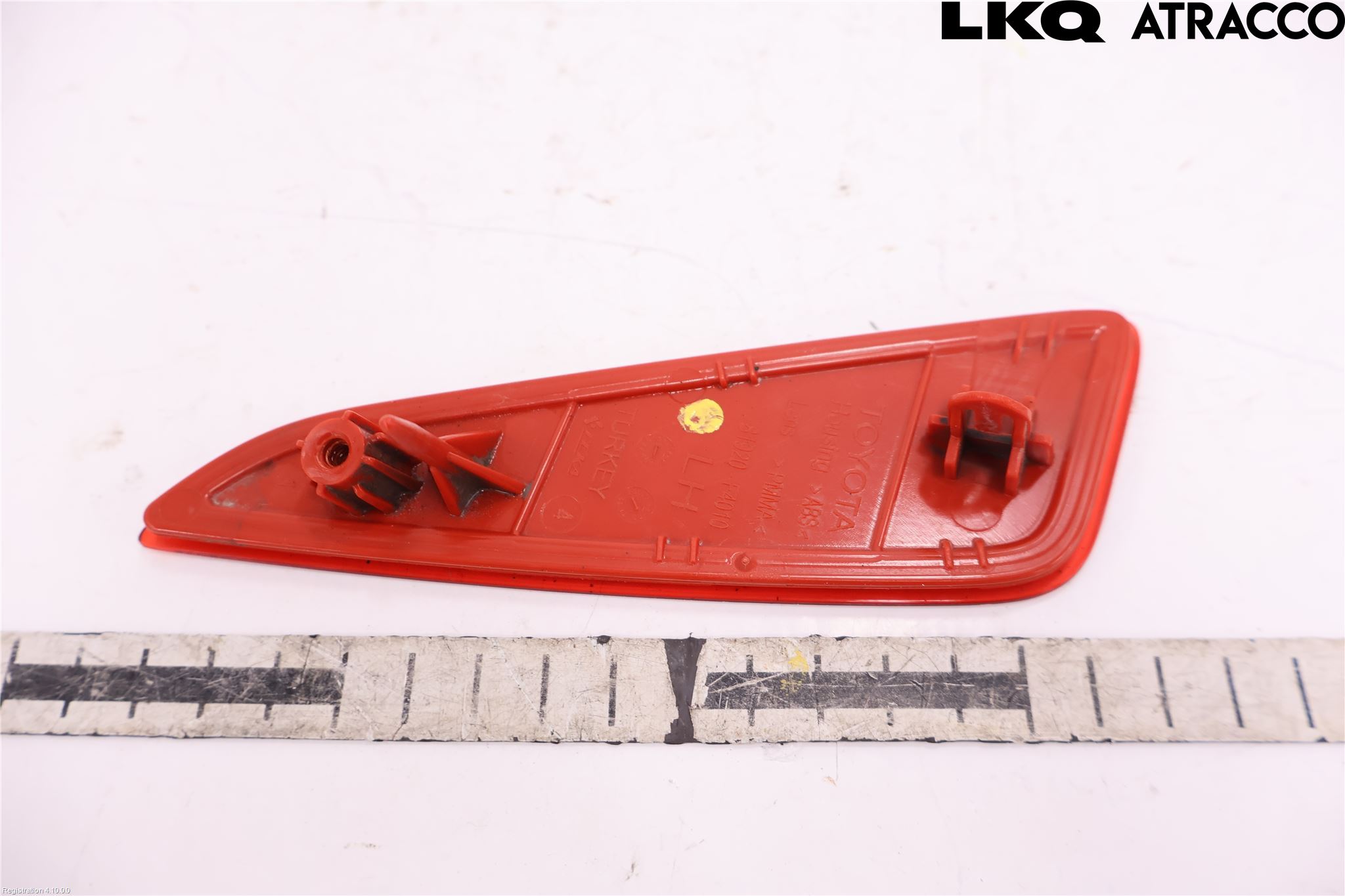 Toyota YARIS XP21 20- Refleks Bak