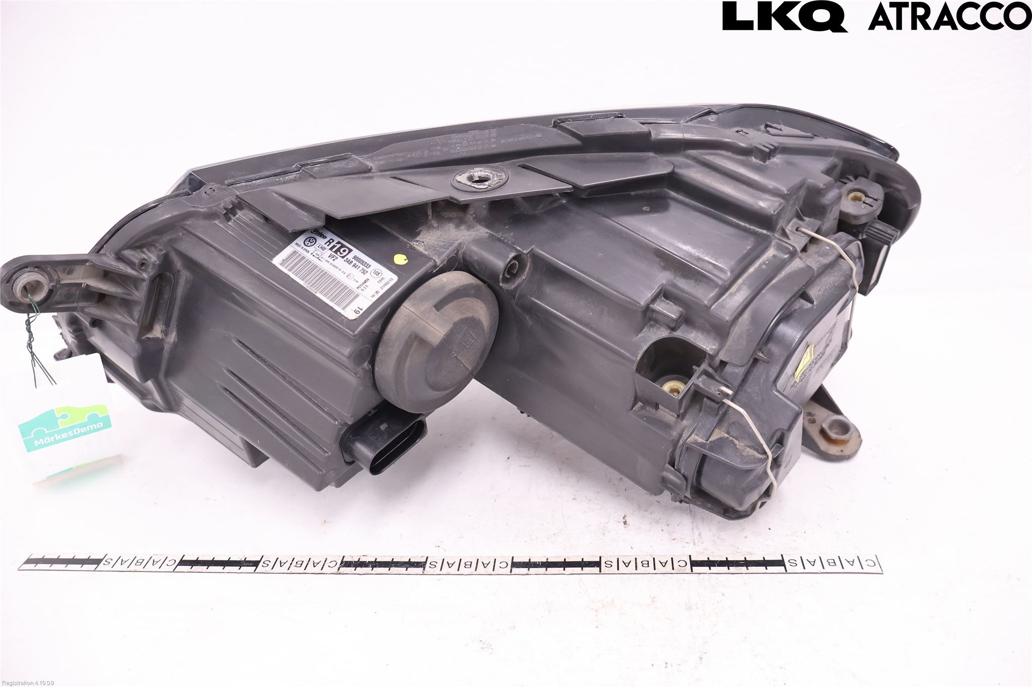 Volkswagen VW PASSAT 11-14 Frontlykt Høyre