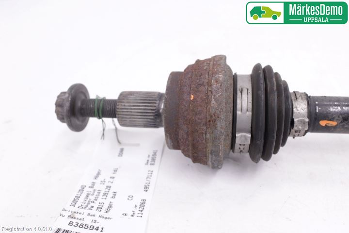 Volkswagen VW PASSAT 15-19 Drivaksel Bak Kompl Høyre