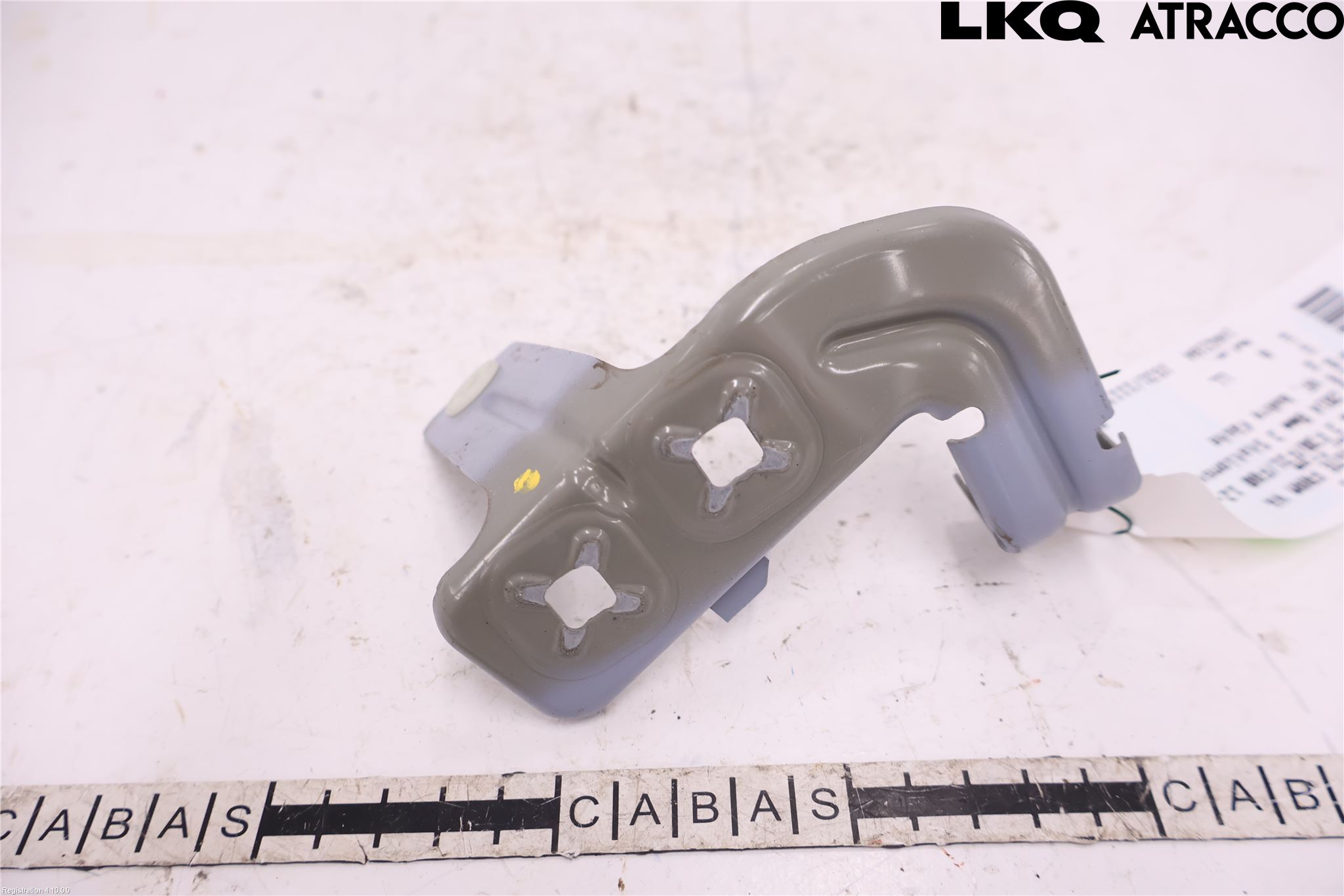 BMW 3 F30/F31/F80 12-19 Frontskjermfeste Venstre