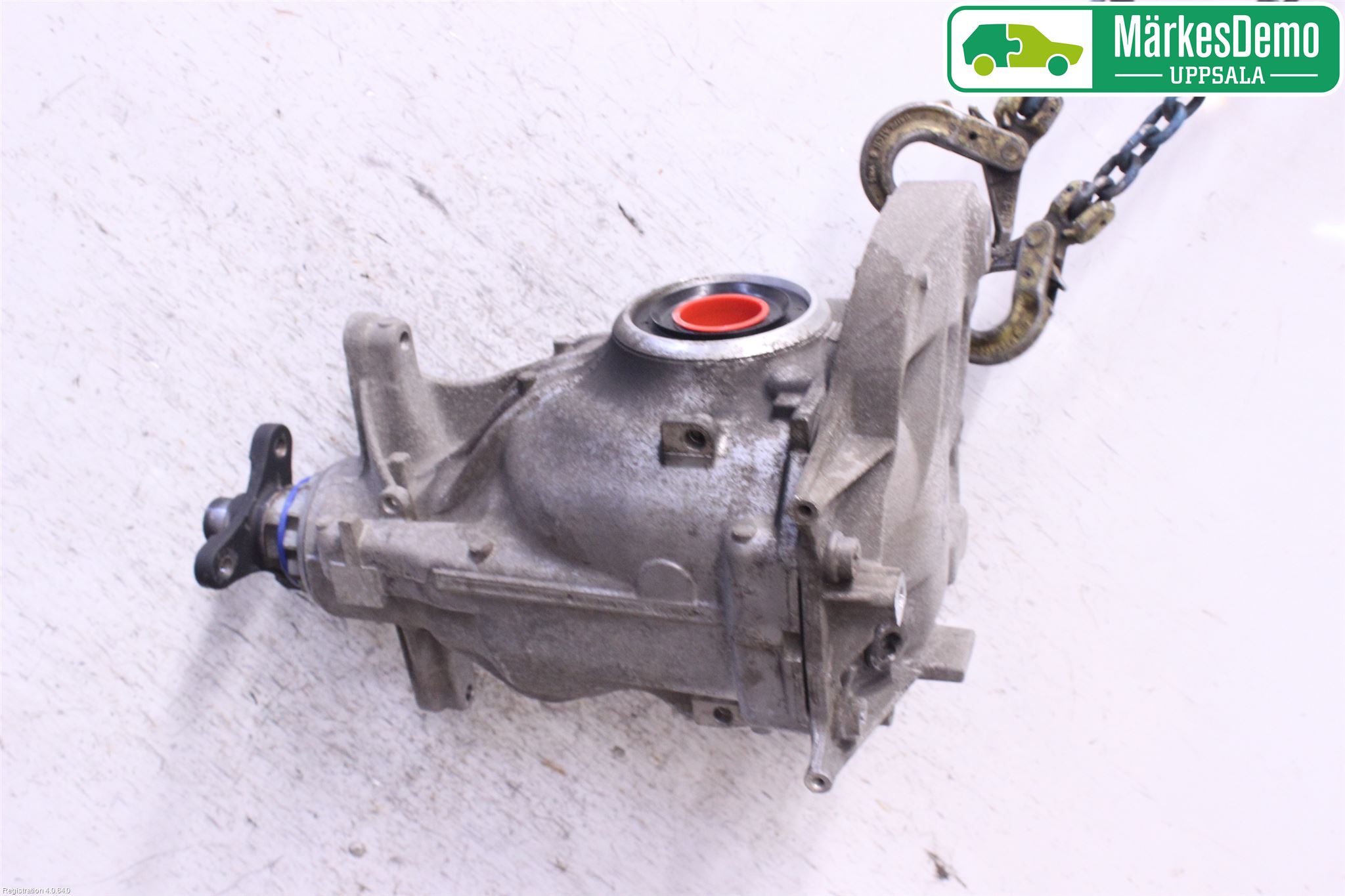 BMW 5 G30/G31/F90 17-23 Bakaksel Kardang Bak -Diff