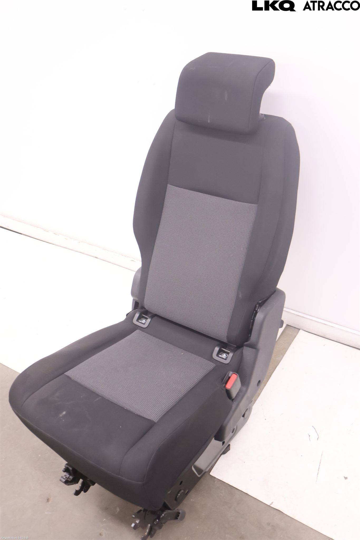 Toyota PROACE II 16- Innr Sete Bak (Enkel-Stol)