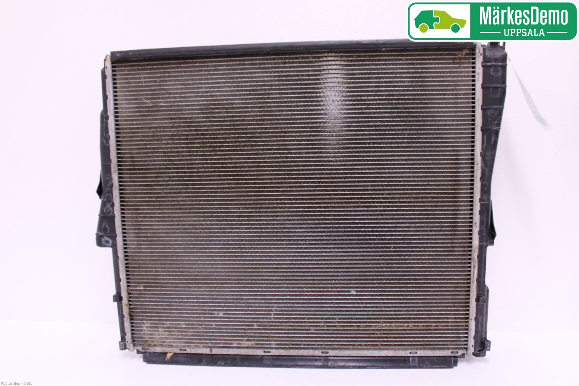 BMW X3 E83     03-10 Radiator Automat