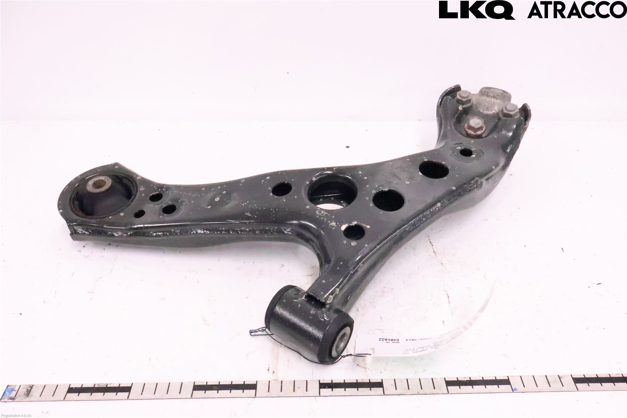Toyota COROLLA 19- Bærearm Foran Høyre Nedre