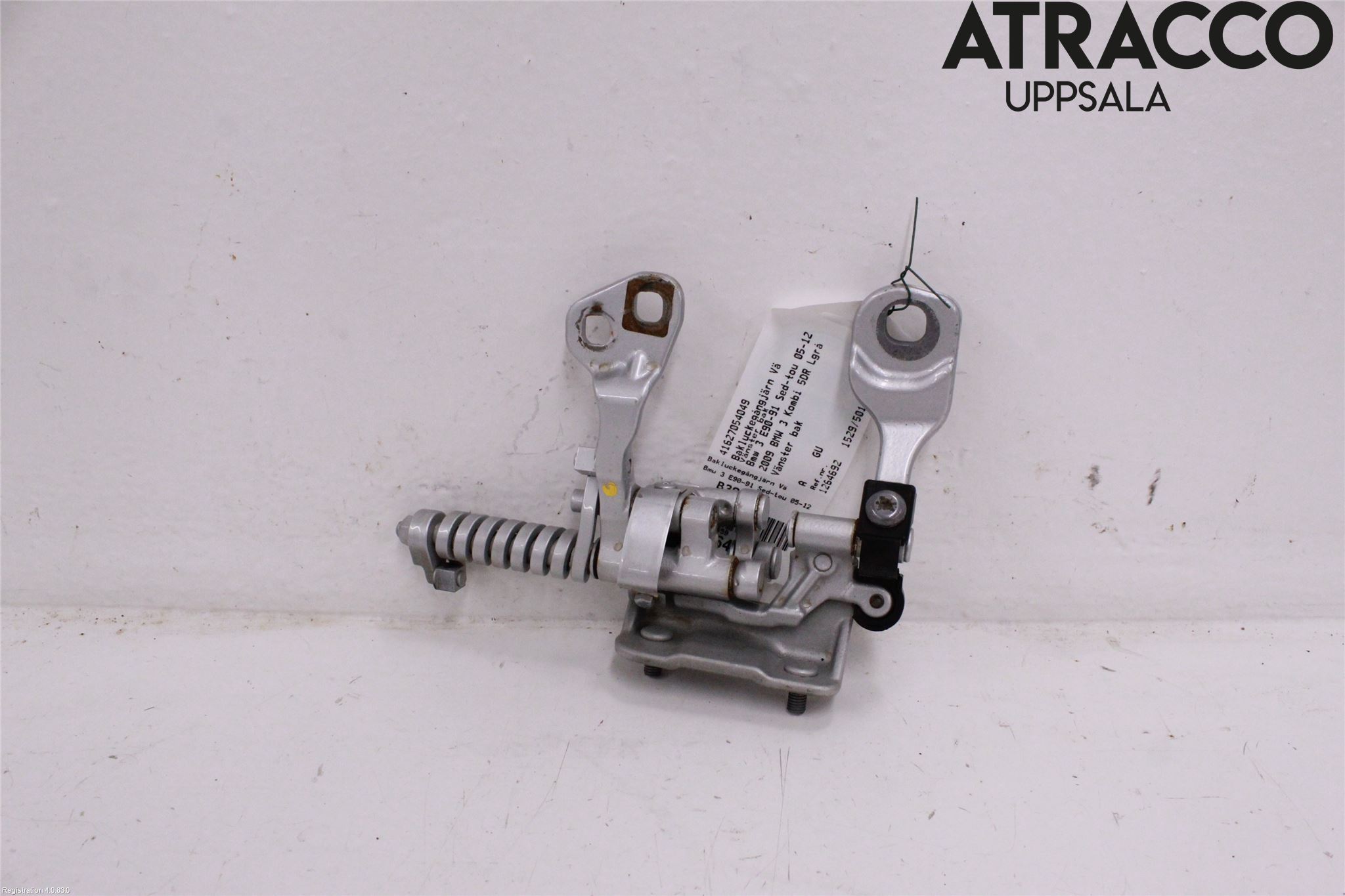 BMW 3 E90/91 SED/TOU 05-12 Bakluke Hengsel Venstre