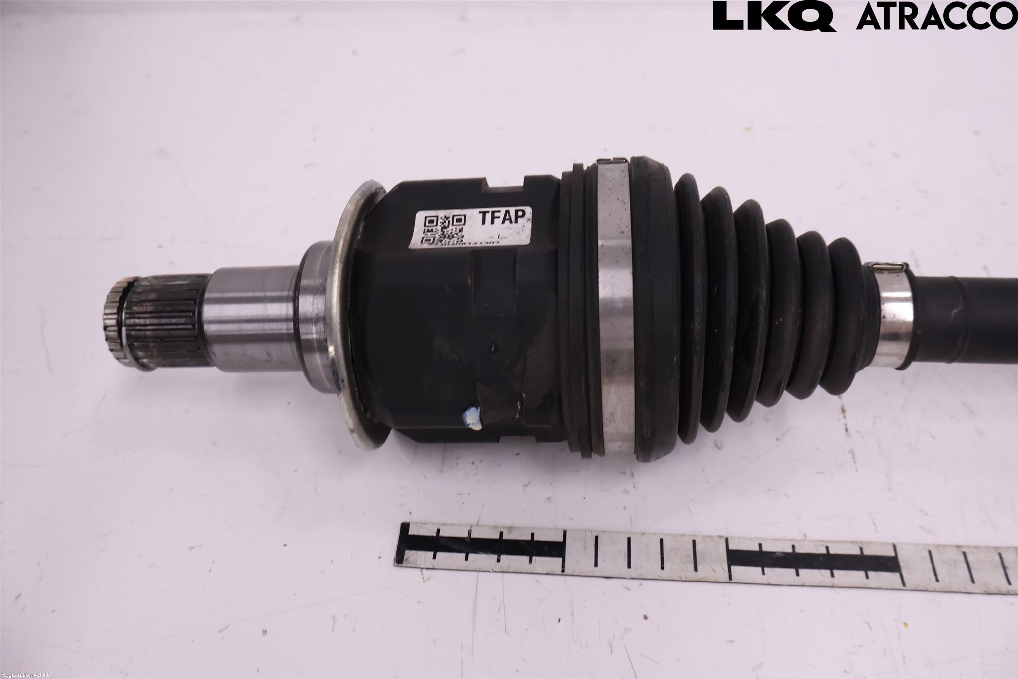 Toyota COROLLA CROSS XG10 22- Drivaksel Foran Kompl Venstre
