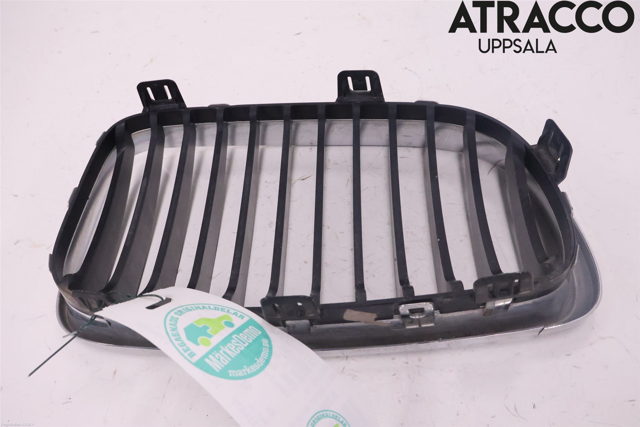 BMW 1 E87/81 5D/3D 03-11 Grilldel Venstre