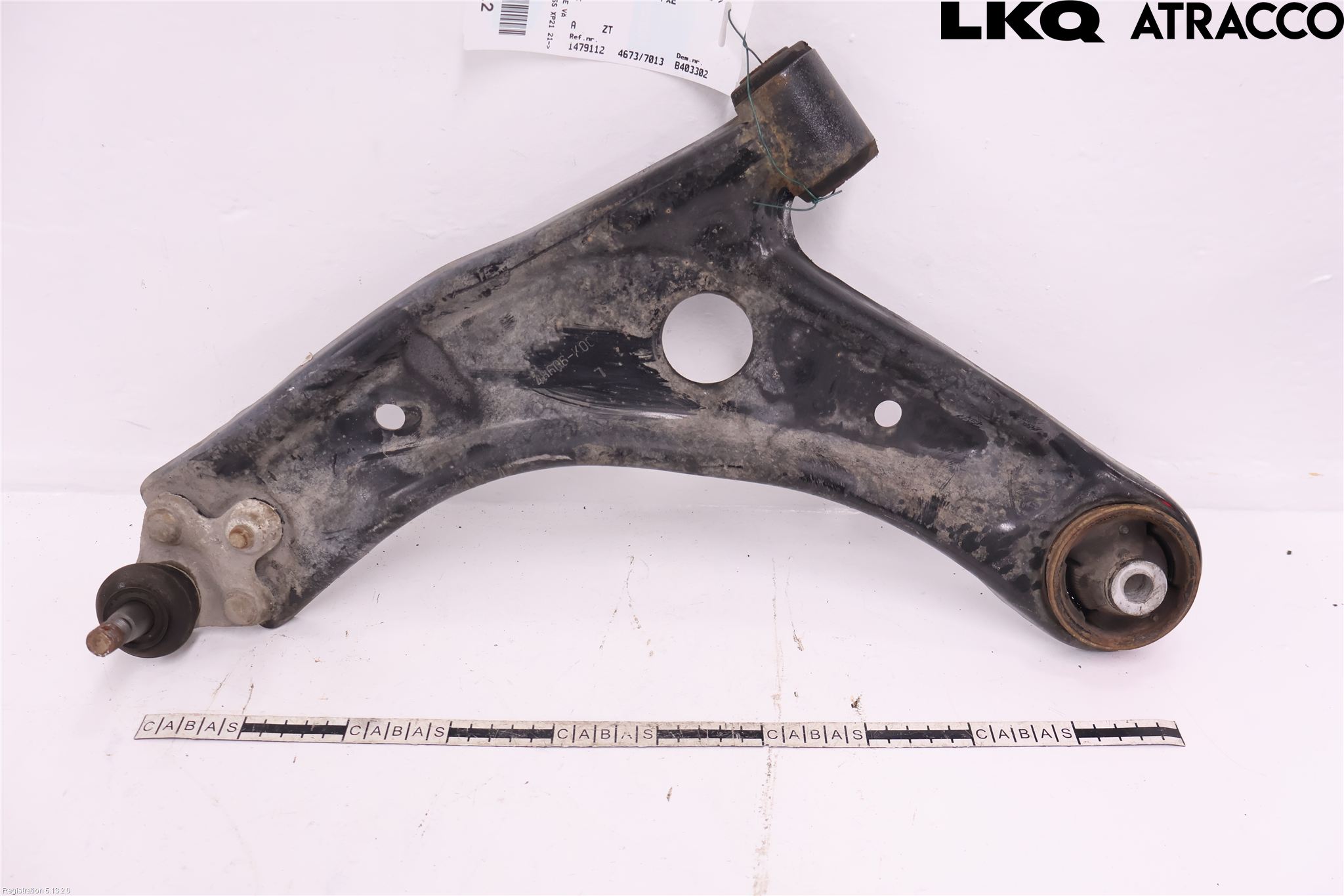 Toyota YARIS CROSS XP21 21- Bærearm Foran Venstre Nedre