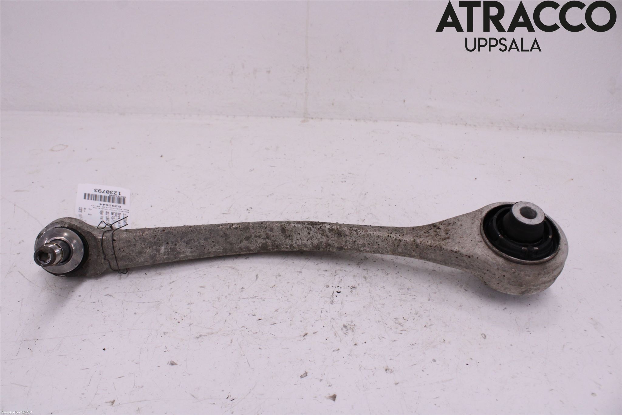 BMW 5 F10/F11/F18 09-17 Bærearm Foran Høyre Nedre