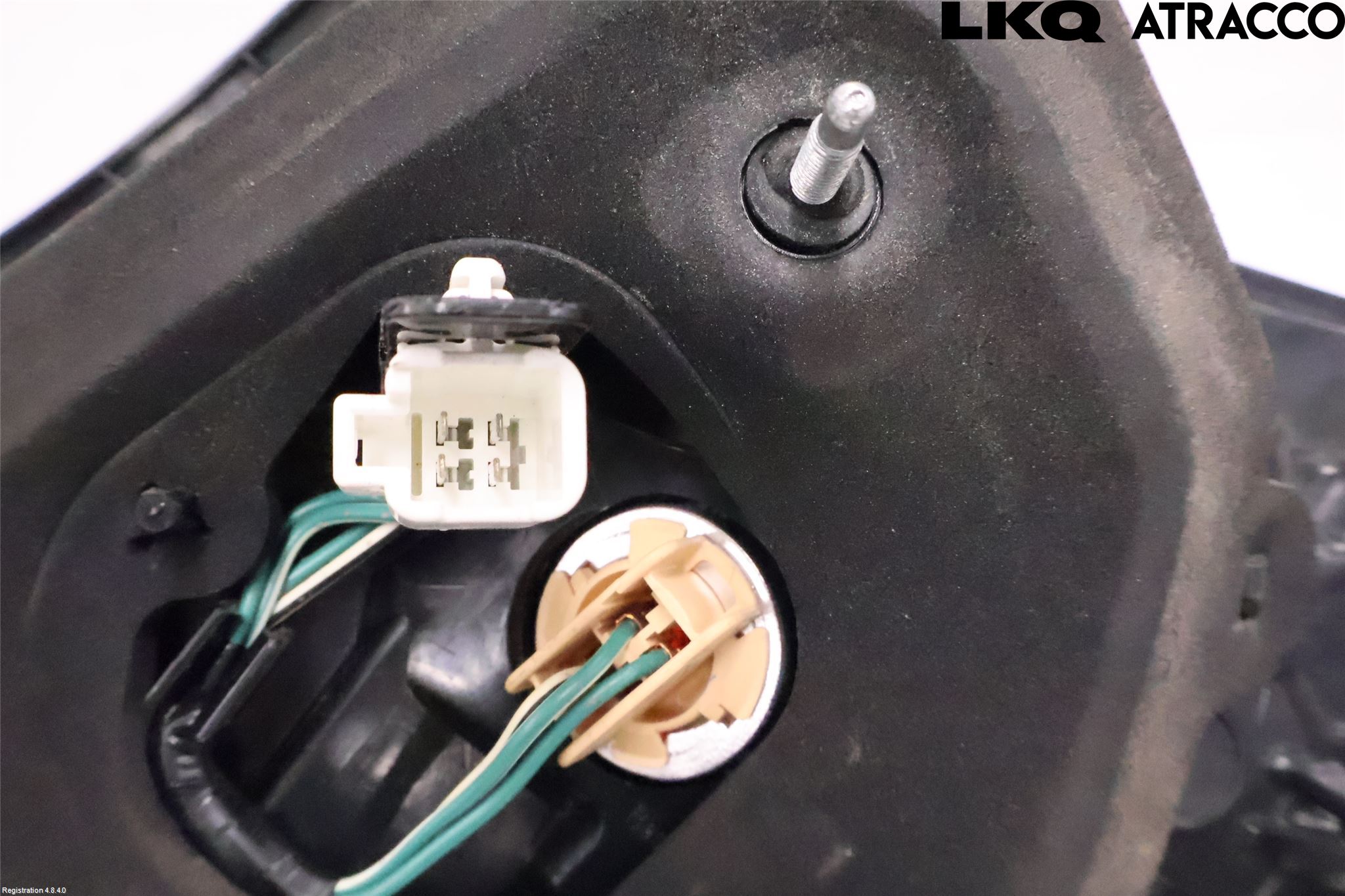 Toyota YARIS XP130 15-20 Baklykt Venstre