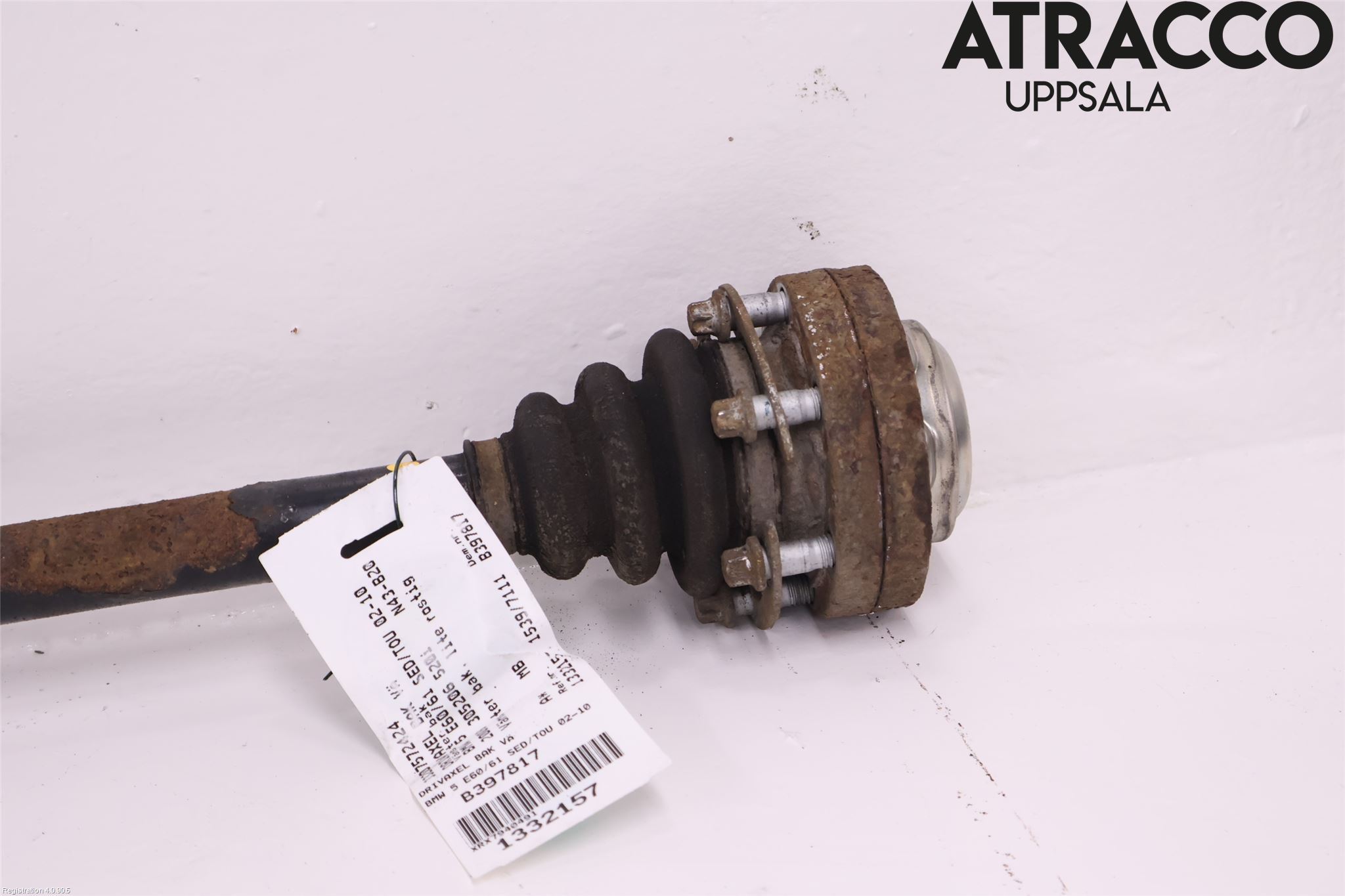 BMW 5 E60/61 Sed/Tou 02-10 Drivaksel Bak Kompl Venstre