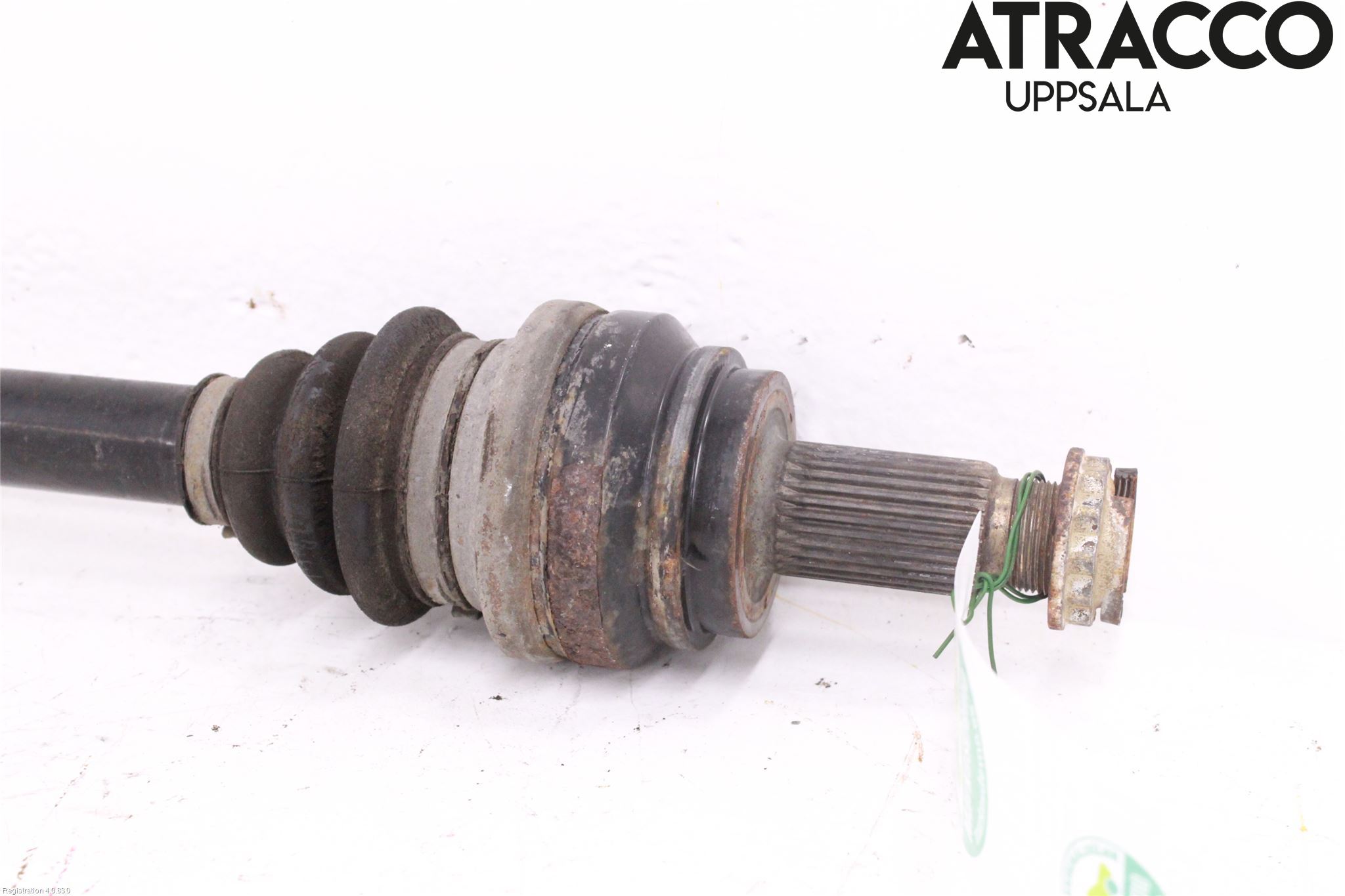 BMW 5 F10/F11/F18 09-17 Drivaksel Bak Kompl Venstre