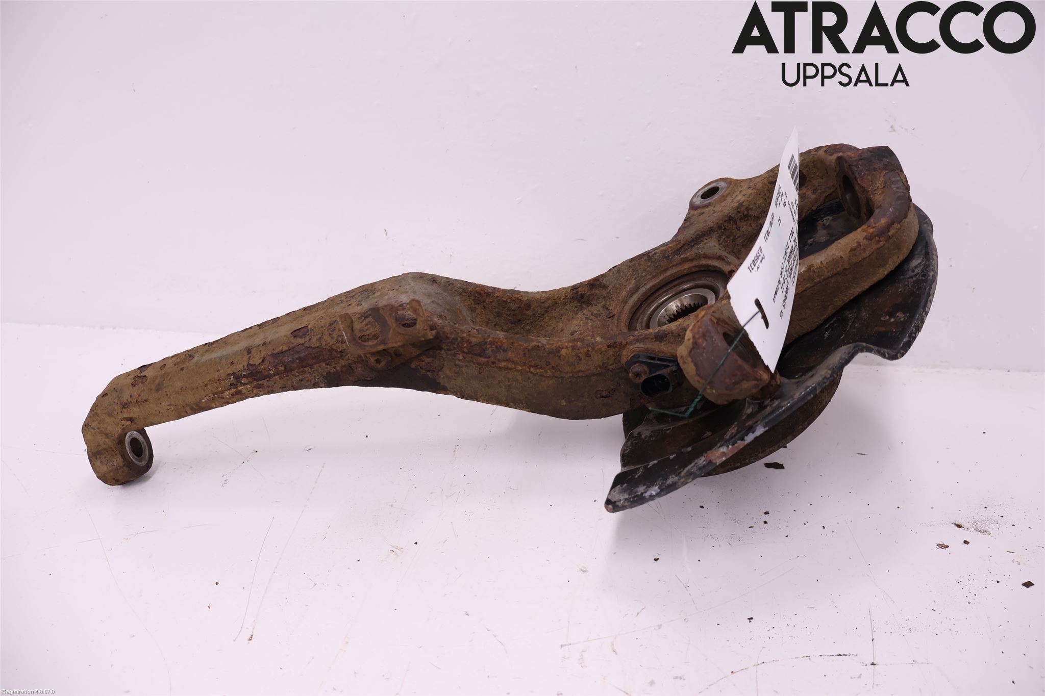 Volkswagen VW AMAROK 2H 10-22 Spindel Vf