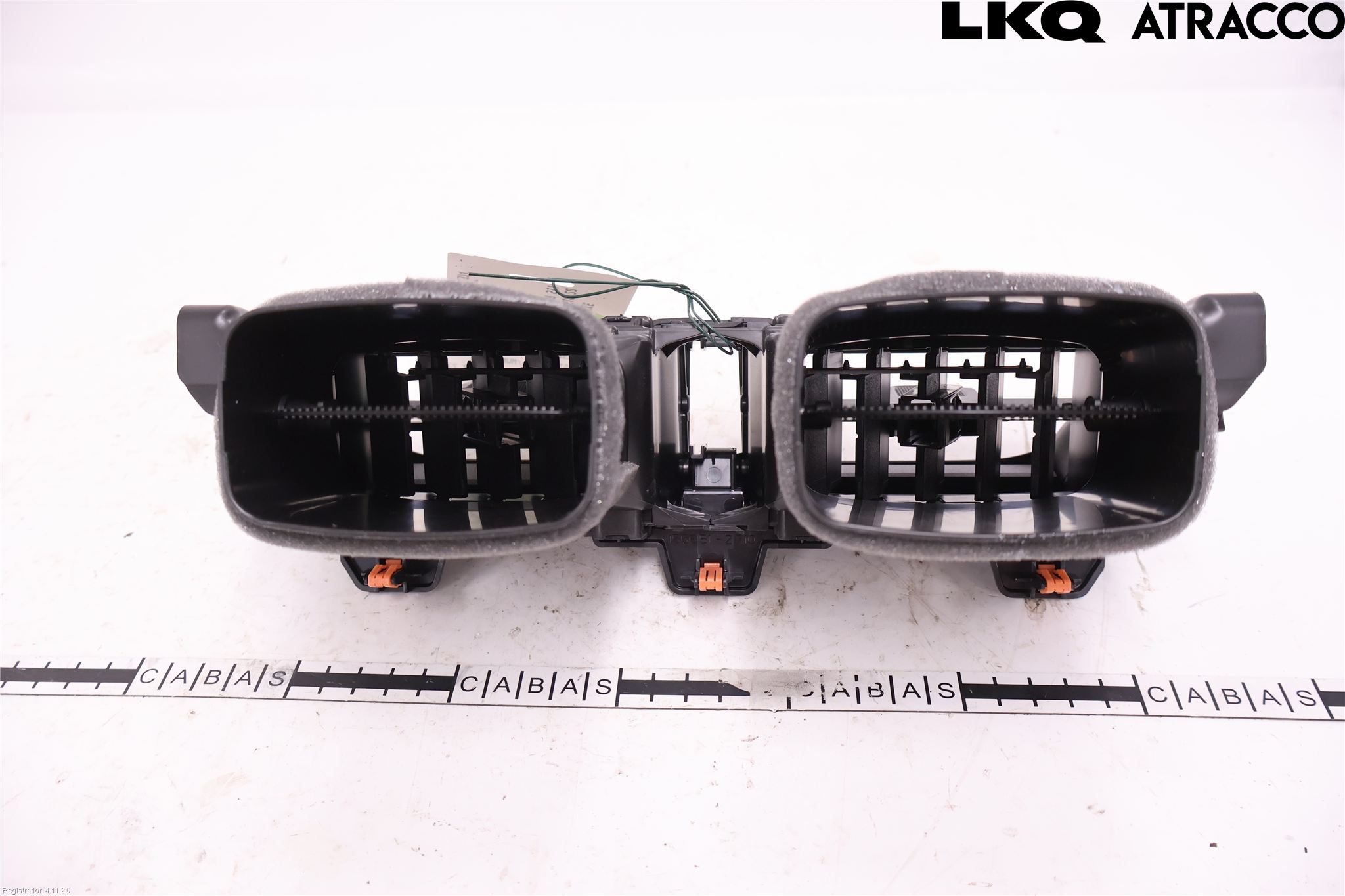 Toyota COROLLA CROSS XG10 22- Dashbord Kanal - Dyse