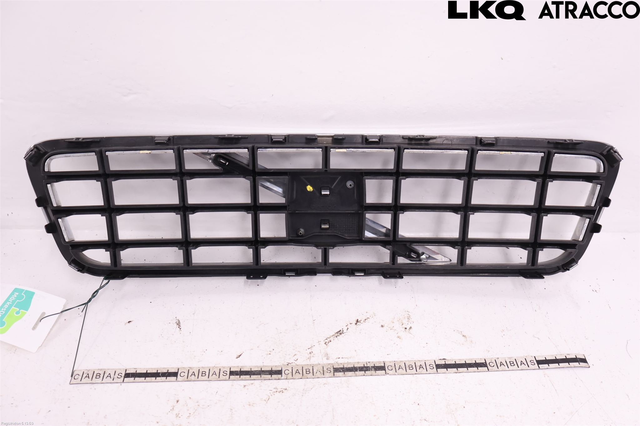 Volvo S60 05-10 Grill Komplett