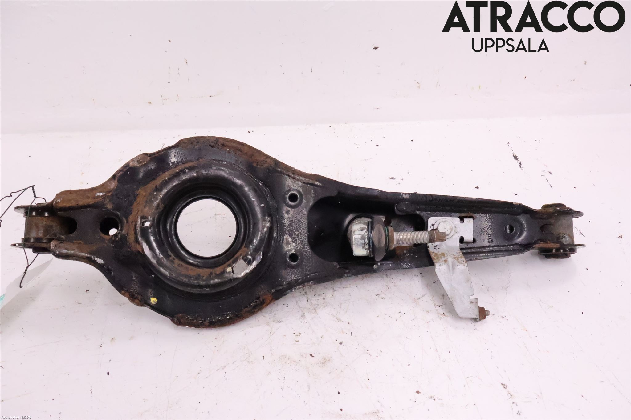 Volvo V40 12-19 Bærearm Bak Høyre
