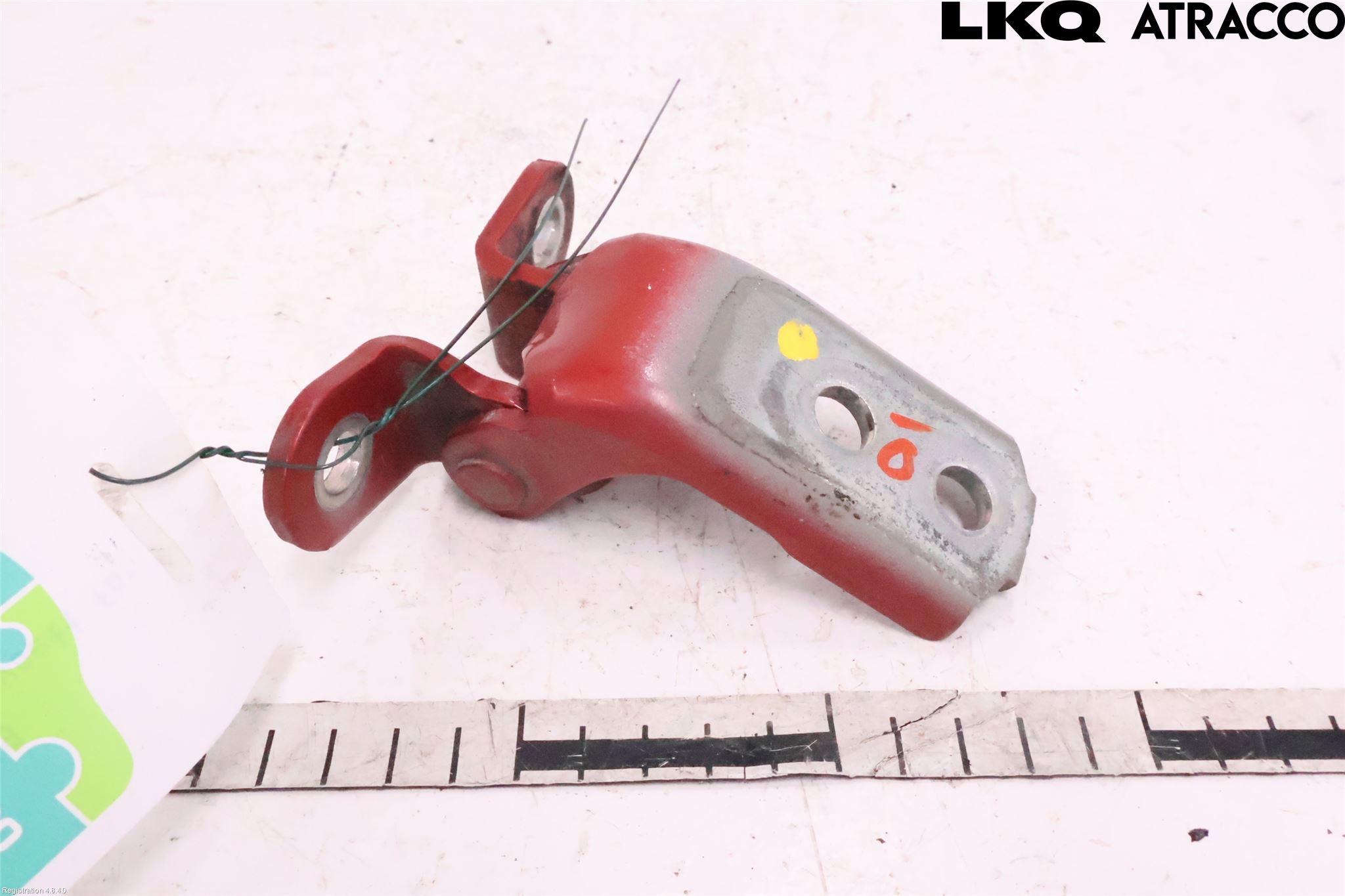 Toyota AURIS 13-19 Dørhengsel