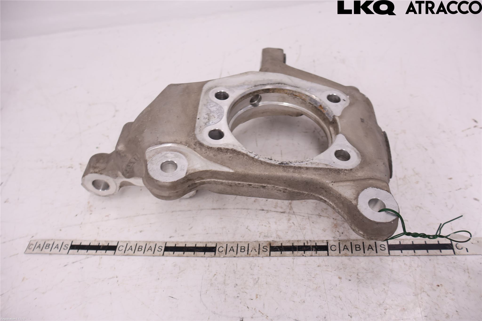 Toyota RAV4 19- Spindel Vf