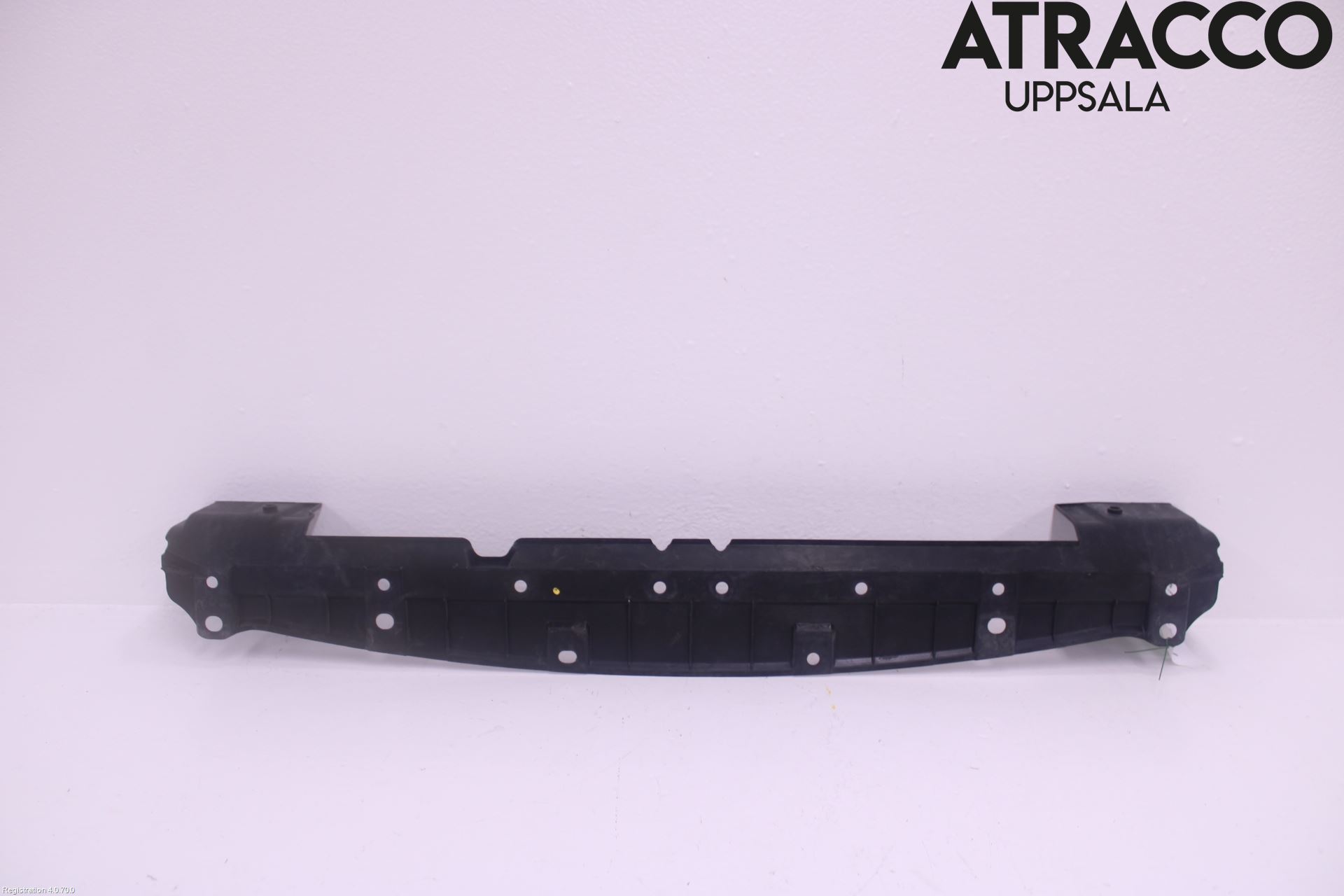 Subaru OUTBACK   04-06 Støtfanger Foran Midt Del