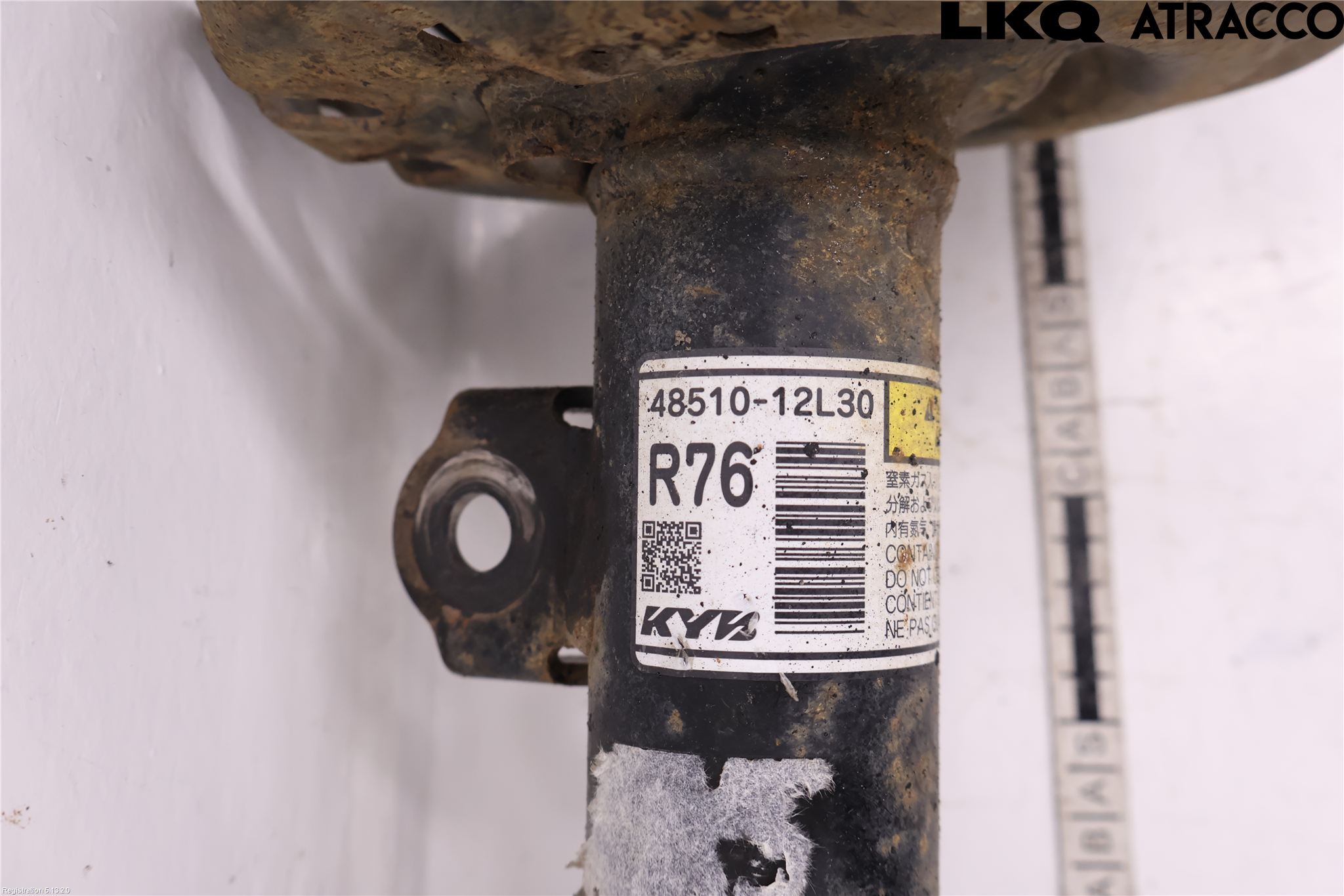 Toyota COROLLA 19- Fjærbein Foran Høyre