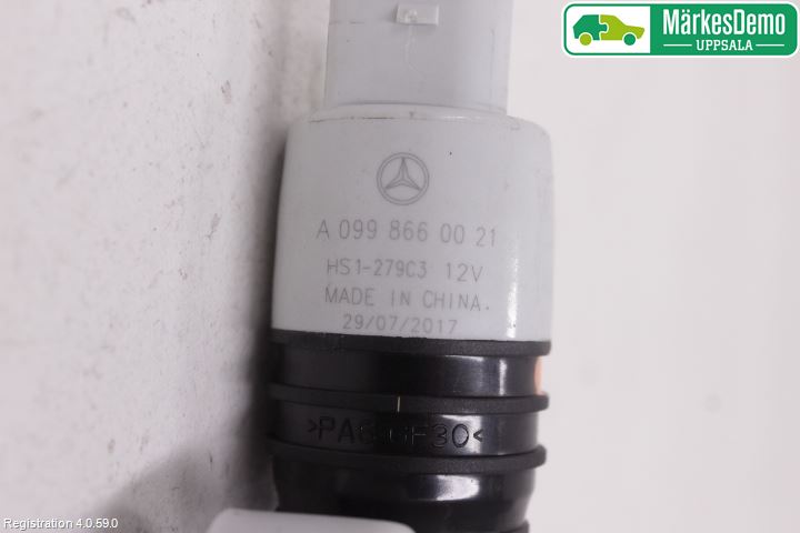 Mercedes-Benz MB GLC-KLASS (X253/C253) 15-22 Spylerpumpe Frontrute