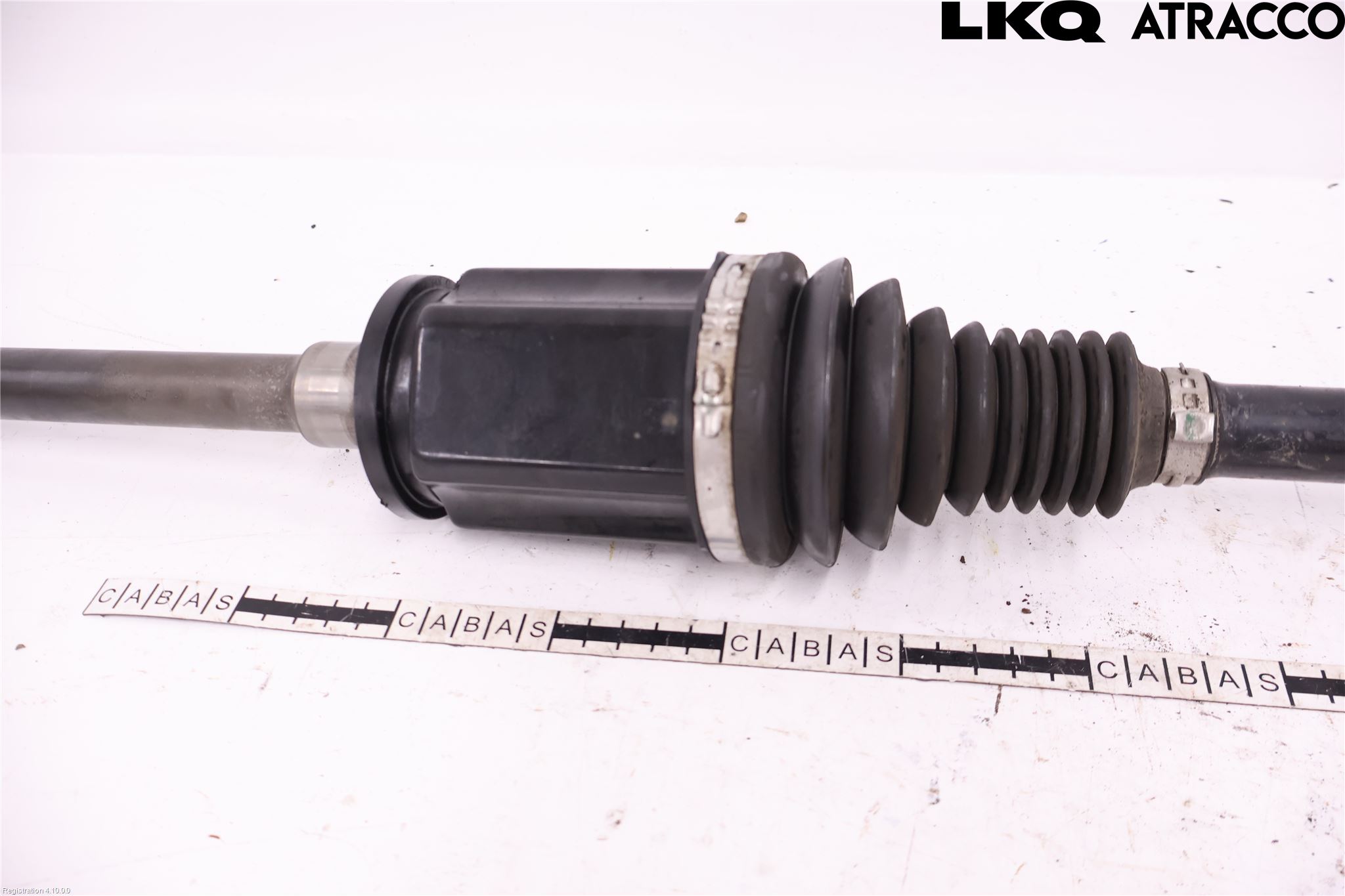 BMW 5 G30/G31/F90 17-23 Drivaksel Foran Kompl Høyre