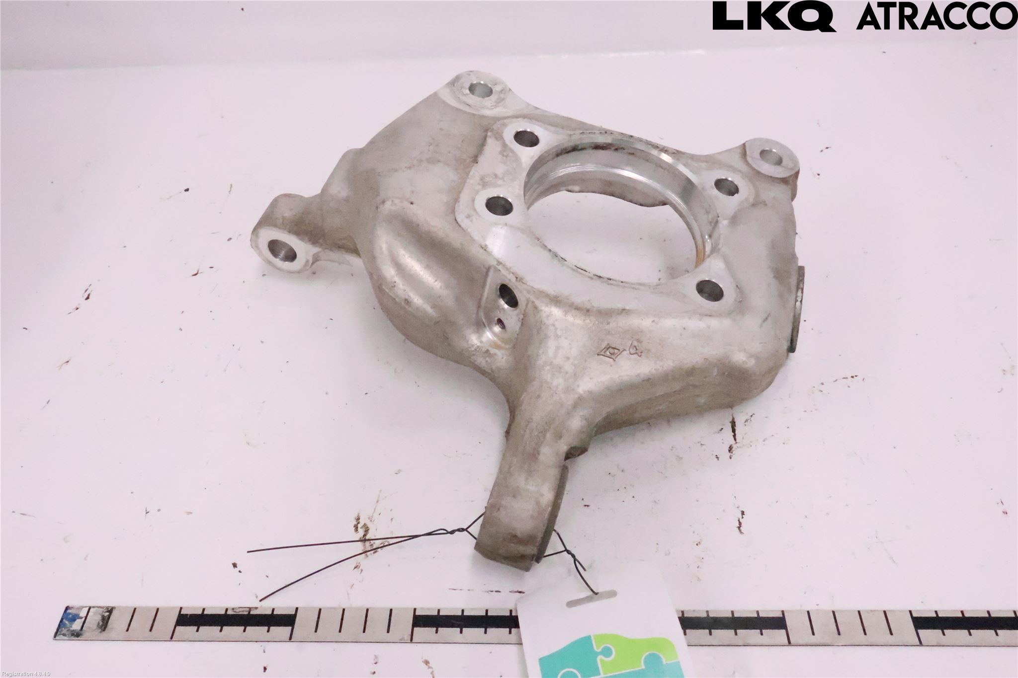 Toyota bZ4X EA10 22- Spindel Hf
