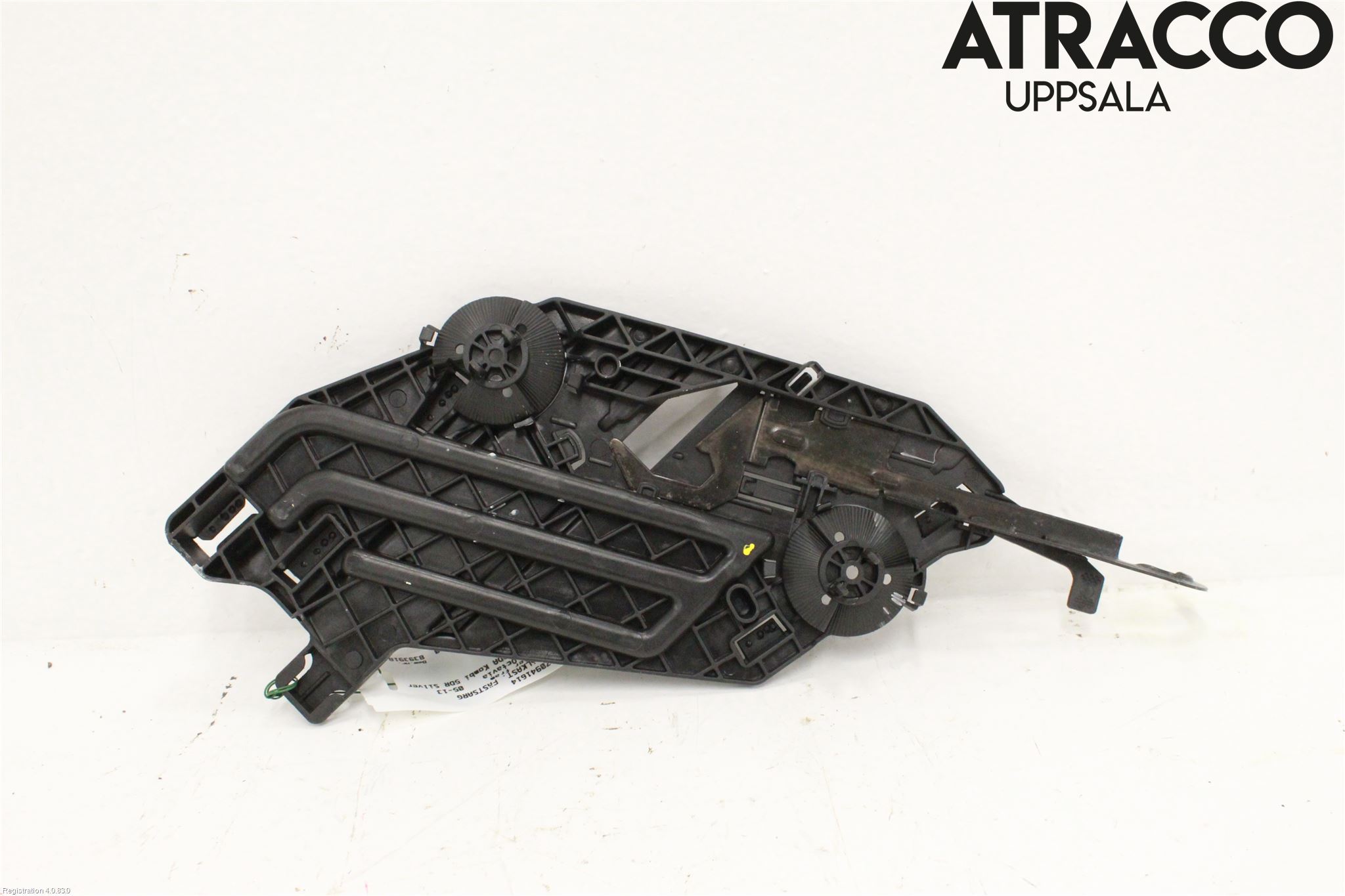 Skoda OCTAVIA (1Z) 05-13 Frontlykt Holder-Feste
