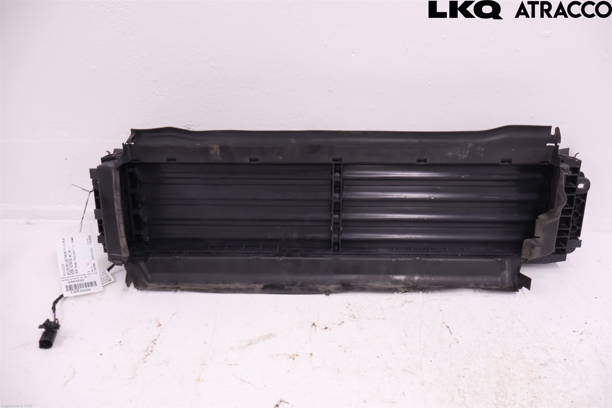 Skoda OCTAVIA (NX) 20- Luftstyring Front