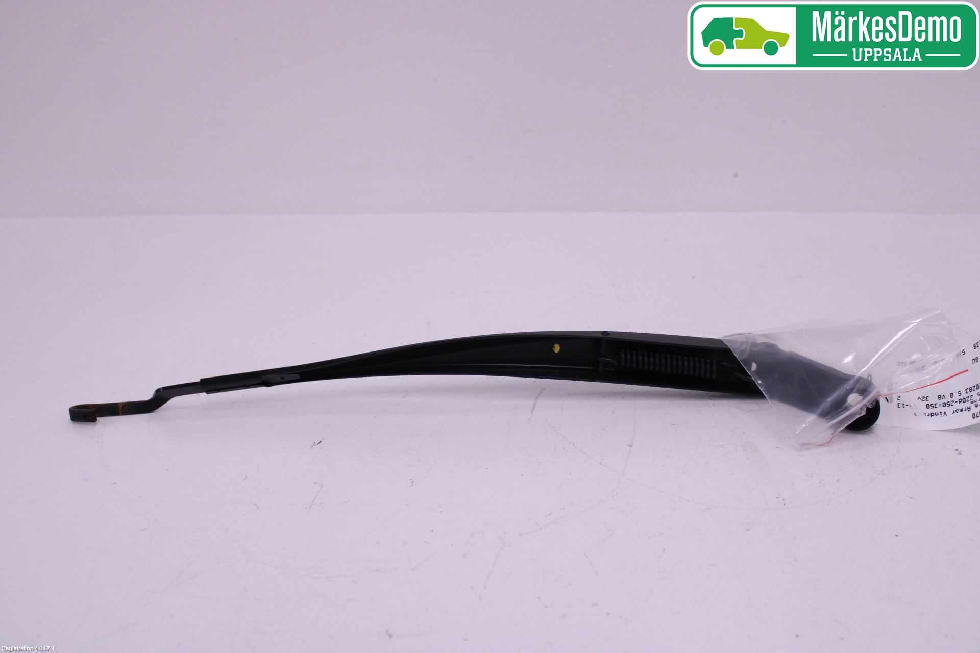 Lexus IS 220d/250/350 06-13 Viskerarm-Armer Frontrute