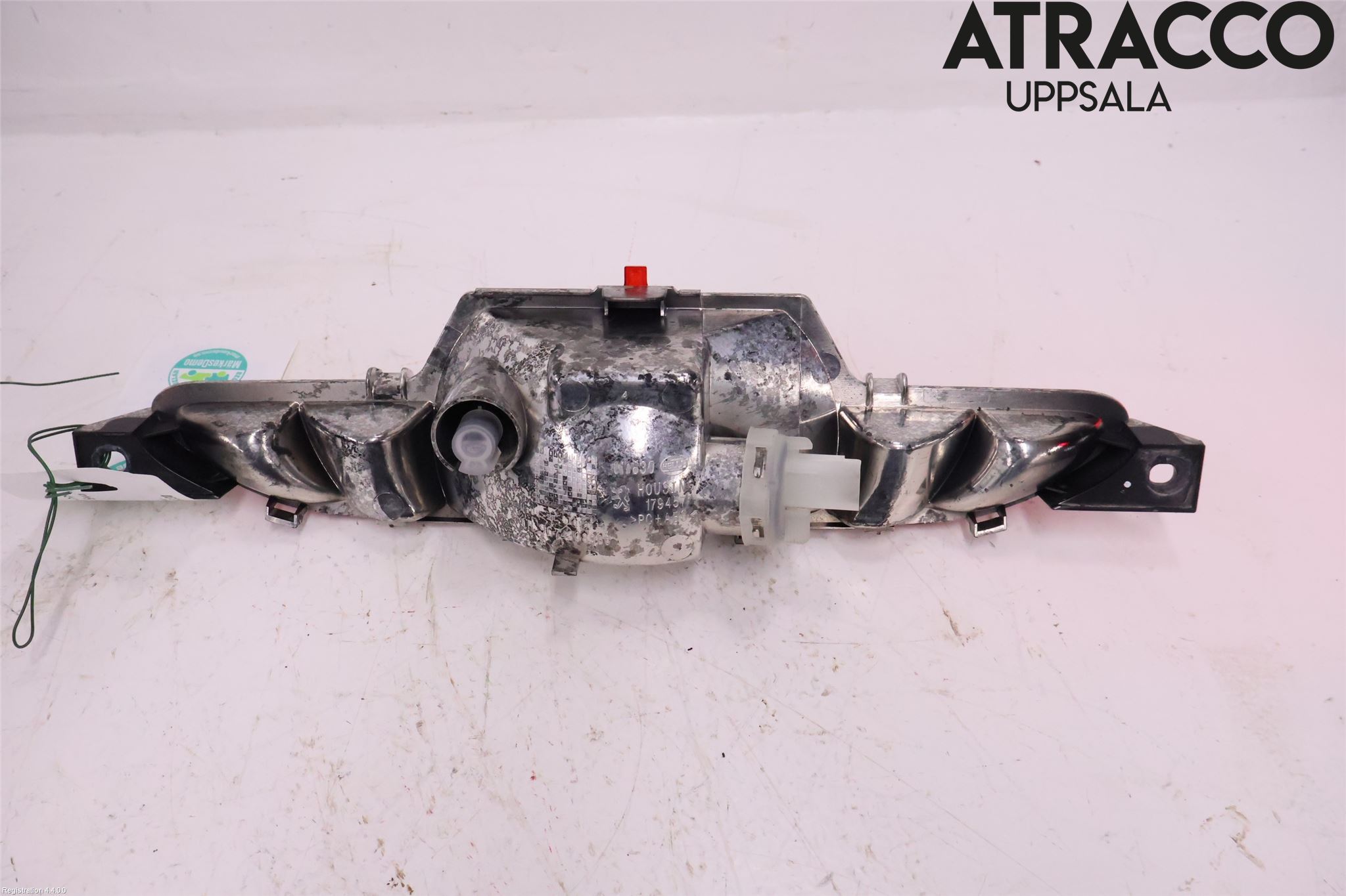 Opel CORSA F, CORSA-E 20- Refleks Bak